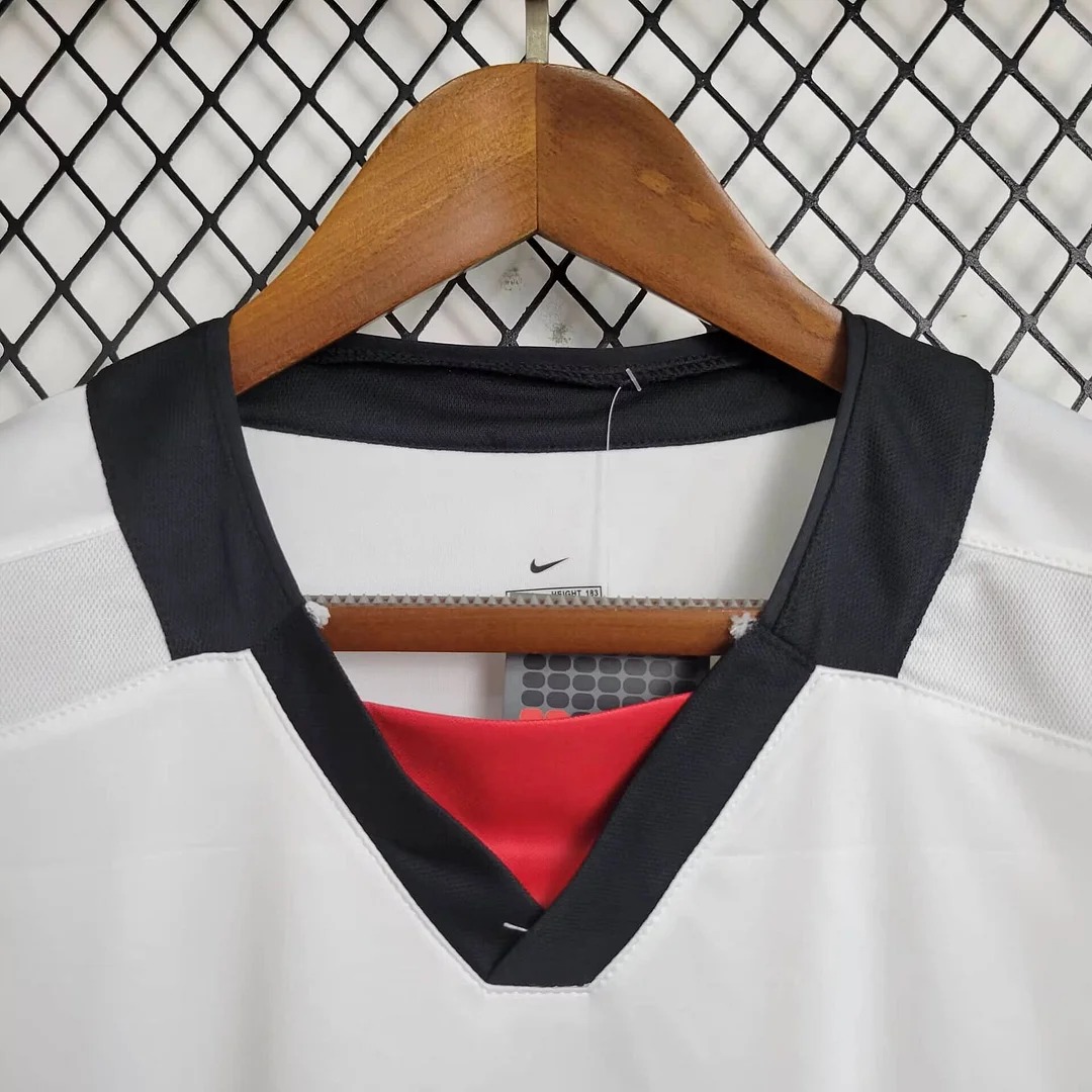 Higojerseys-Retro Manchester United 02-03 Away Jersey