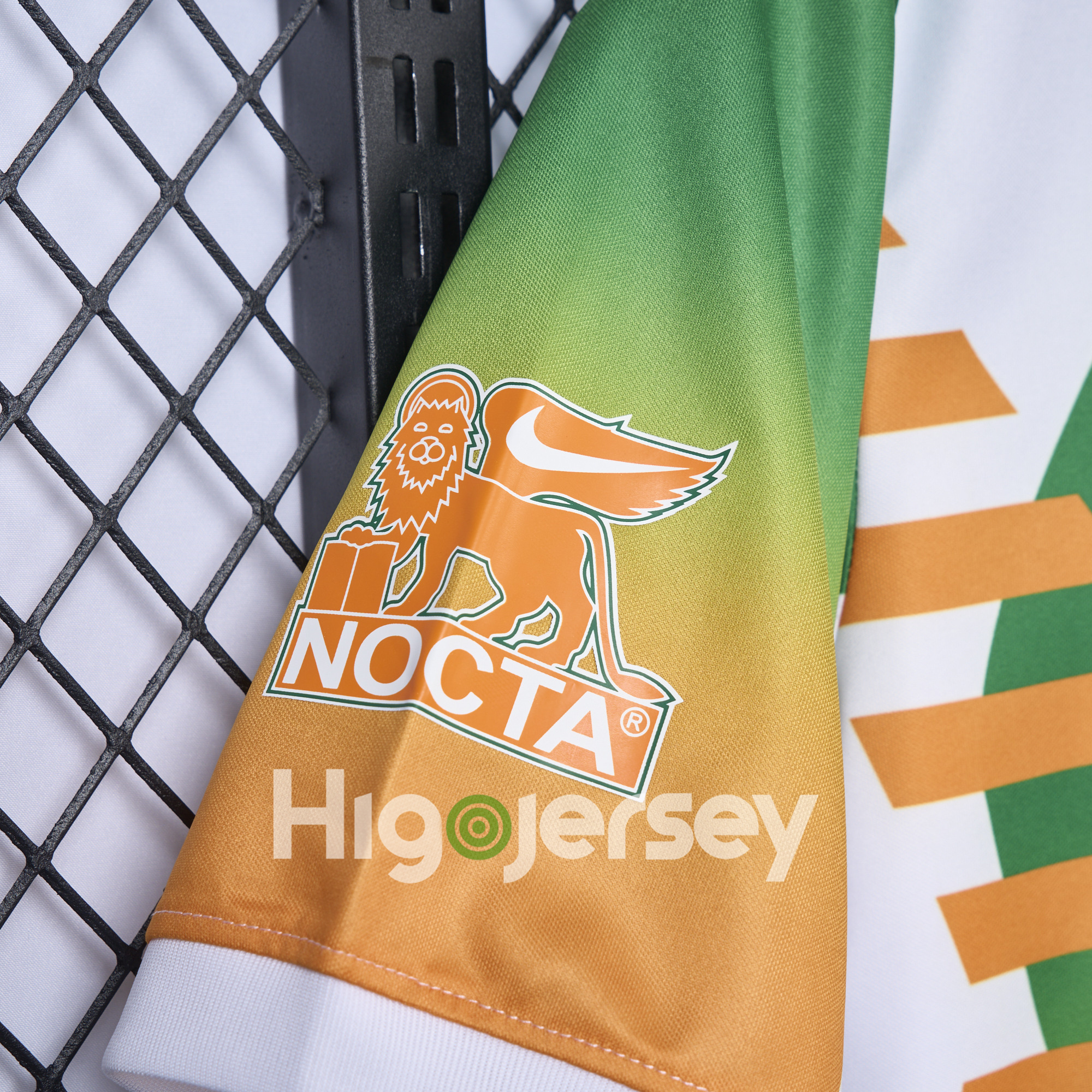 Higojerseys-Venezia FC 24-25 Orange and Green Pre-Match Jersey - Fans Version