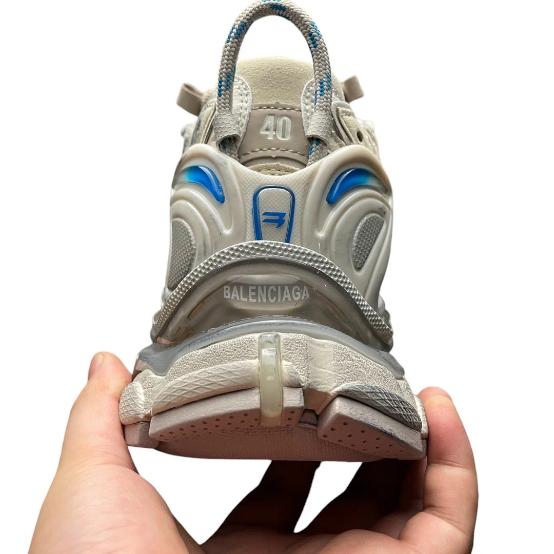 Balenciaga Runner Sneaker in Taupe/Blue、mysite、Cacoeks