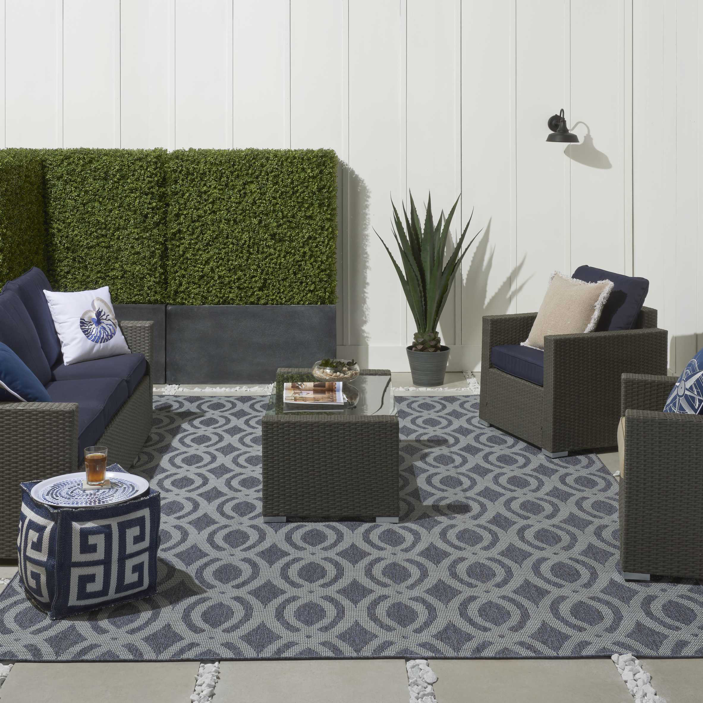 Why Do I Need an Outdoor Rug?