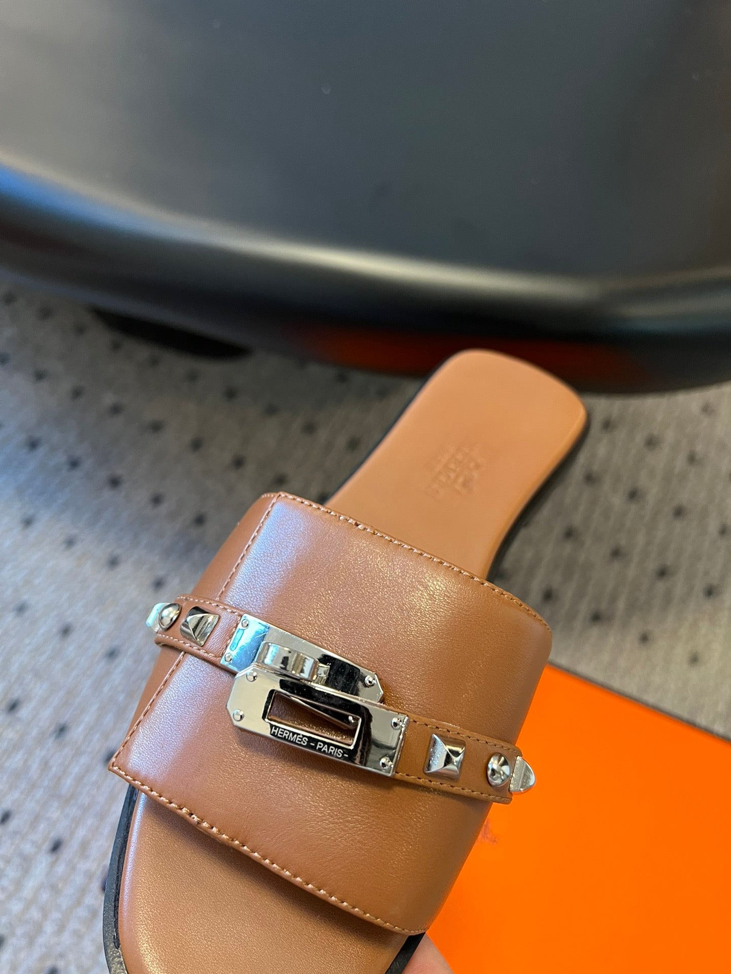 GIULIA FLAT SANDAL IN BRONZE BROWN CALFSKIN、mysite、Cacoeks