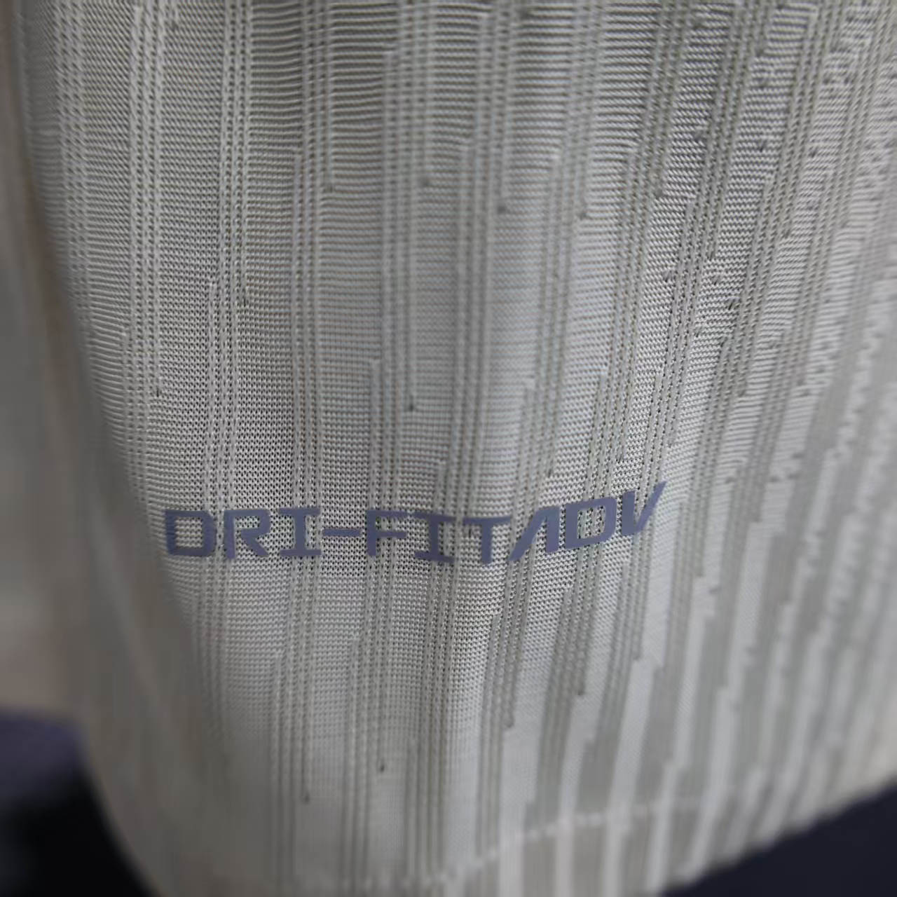 2025/2026 Player Version Long Sleeve Barcelona Away Football Shirt 1:1 Thai Quality:football jersey mysite: unitedjerseyfootball 邓江浪:football