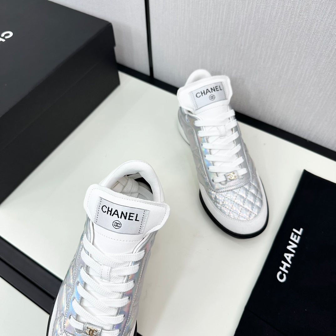 SPORTS SHOES IN GLOSSY SILVER CALFSKIN、mysite、Cacoeks