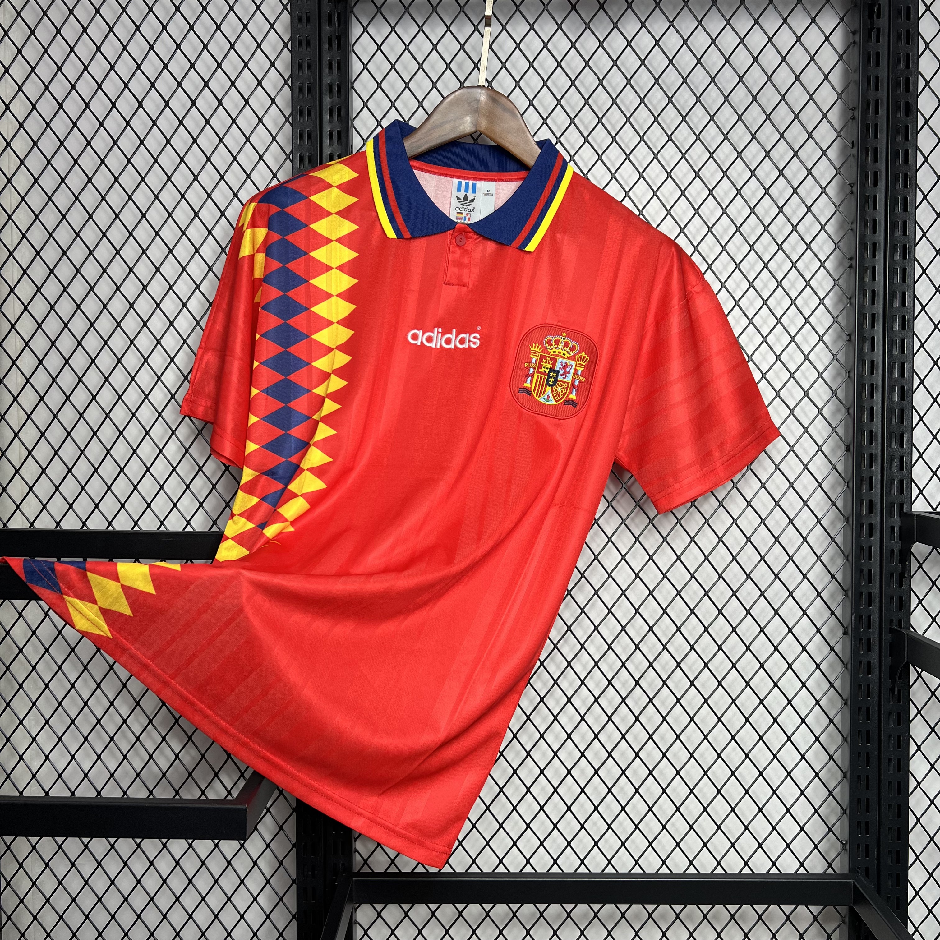 Higojerseys-Retro Spain 1994 Home Stadium Jersey