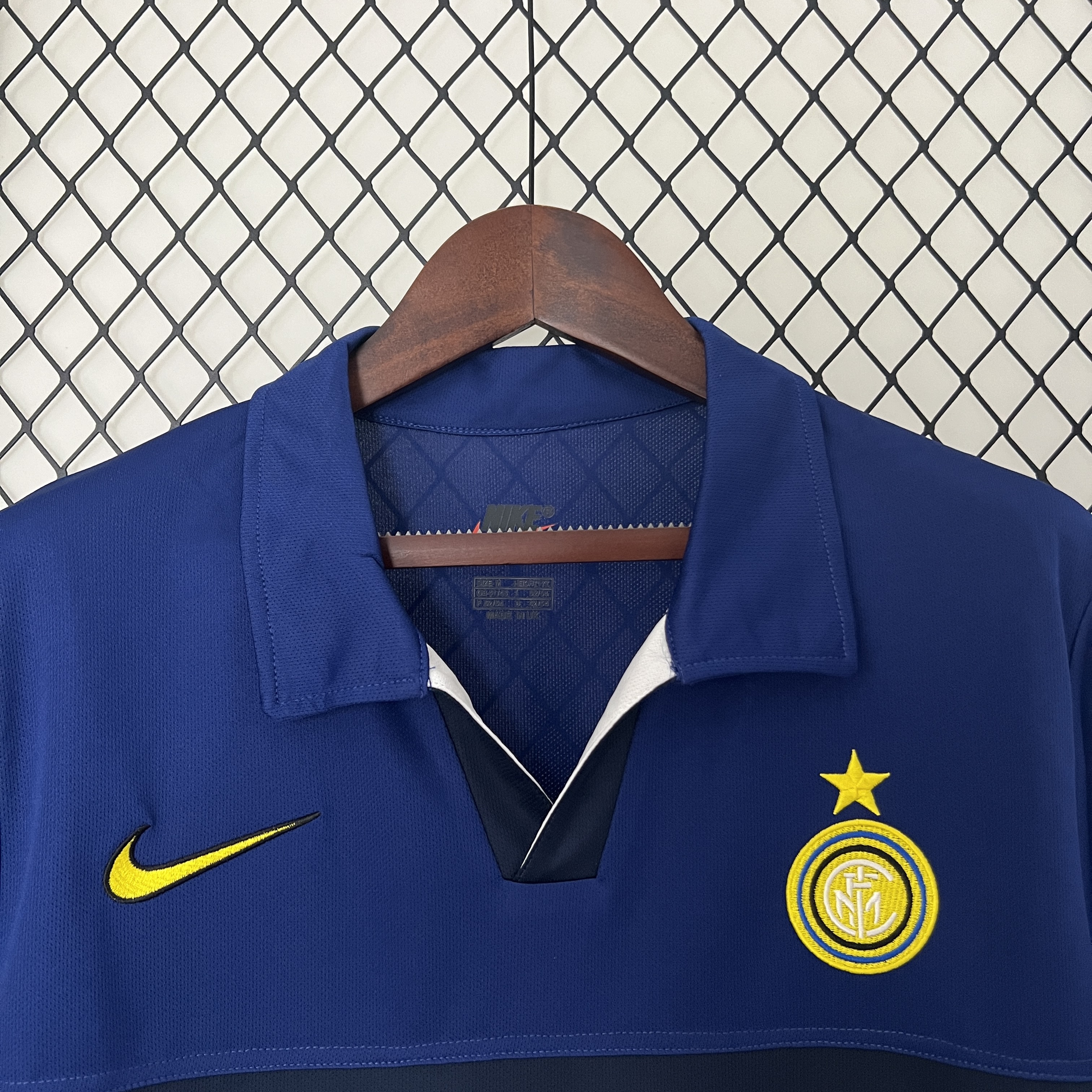 ManixJersey.com | Retro Inter Milan 1998-99 Third Jersey -Customize Name, Number and Patch | Worldwide Shipping