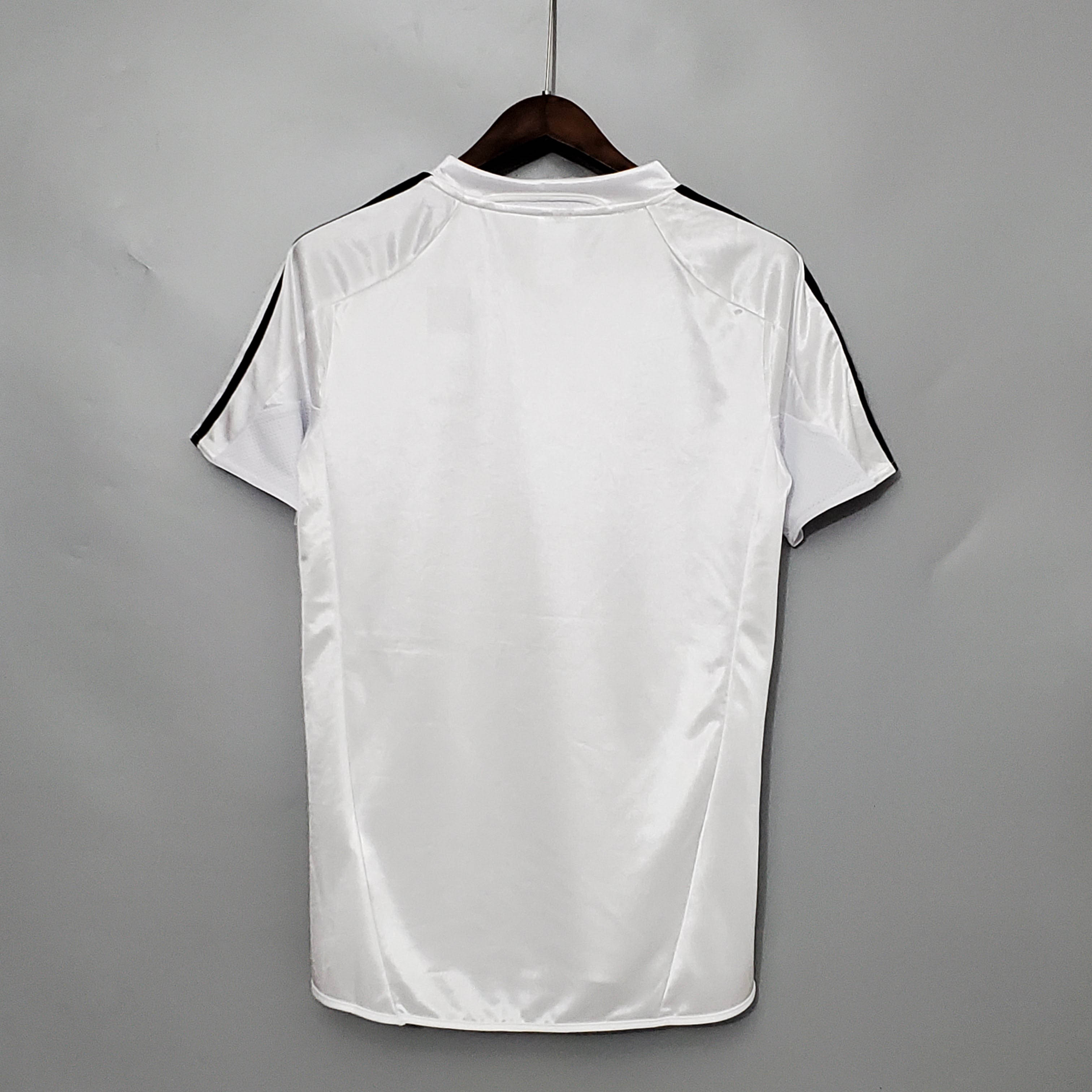 2004/2005 Retro Real Madrid Home:football jersey mysite: unitedjerseyfootball 邓江浪:football