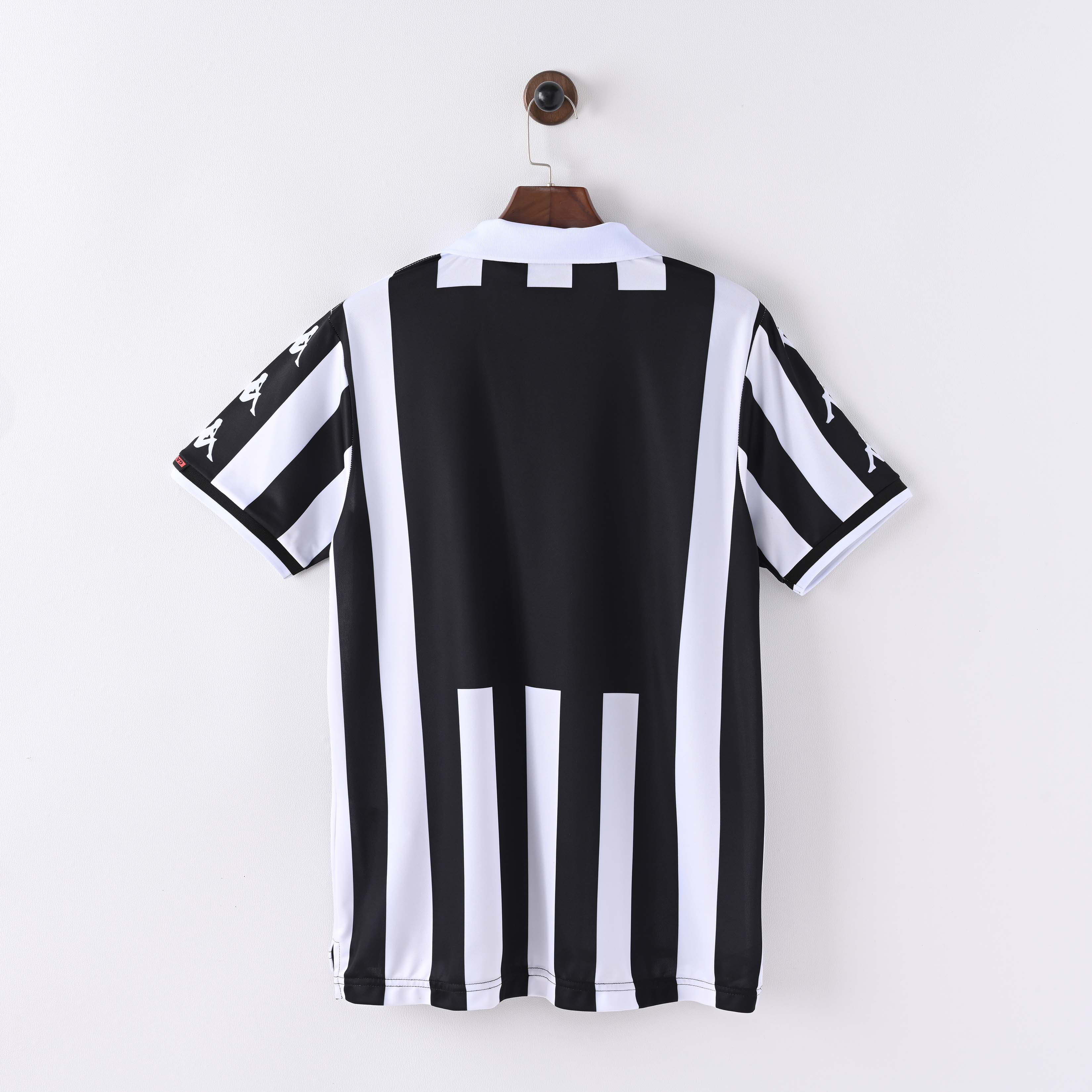 1999/2000 Retro Juventus Home Football Shirt 1:1 Thai Quality:football jersey mysite: unitedjerseyfootball 邓江浪:football