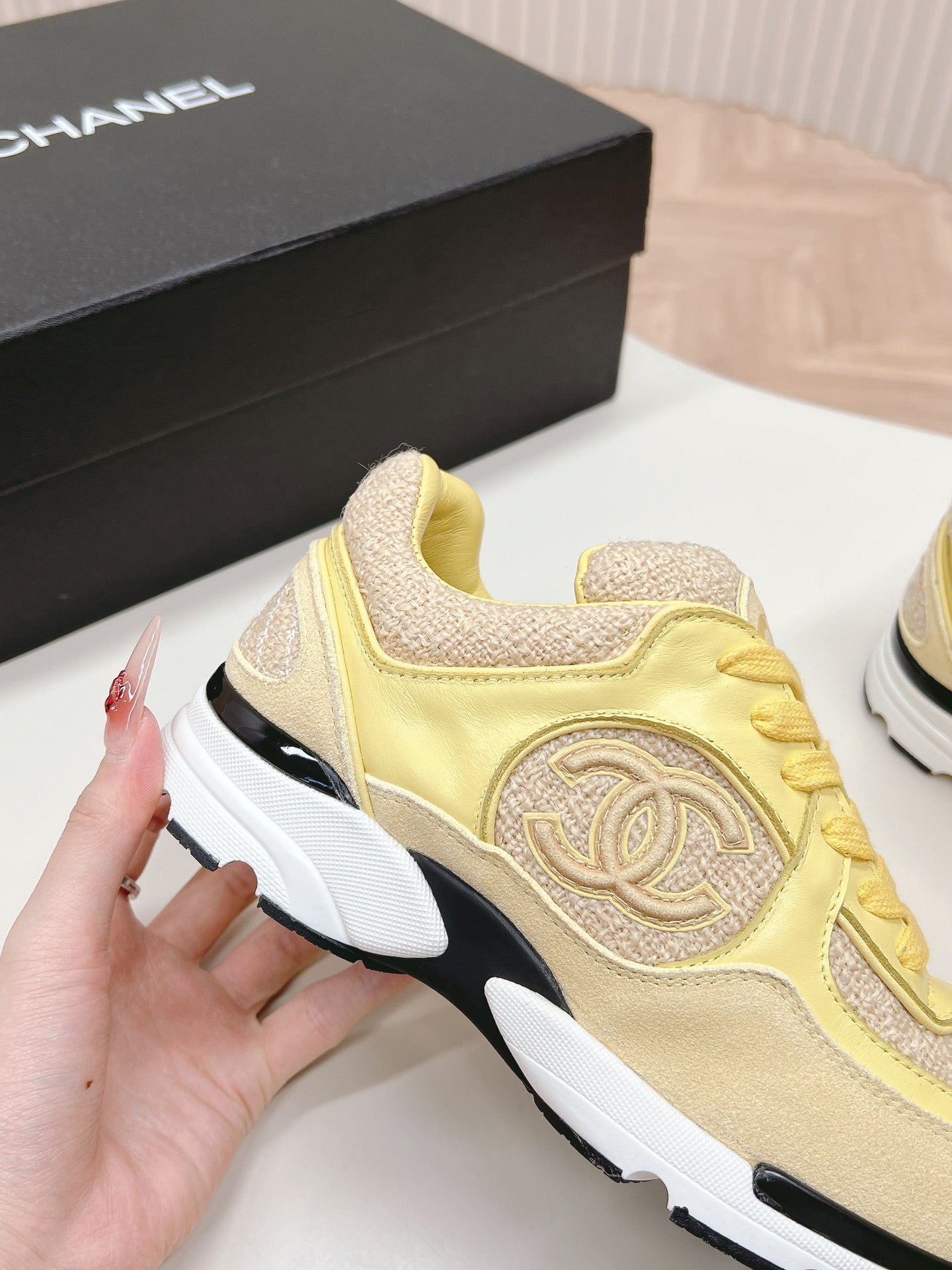 TRAINERS IN LIGHT YELLOW SUEDE AND CALFSKIN、mysite、Cacoeks