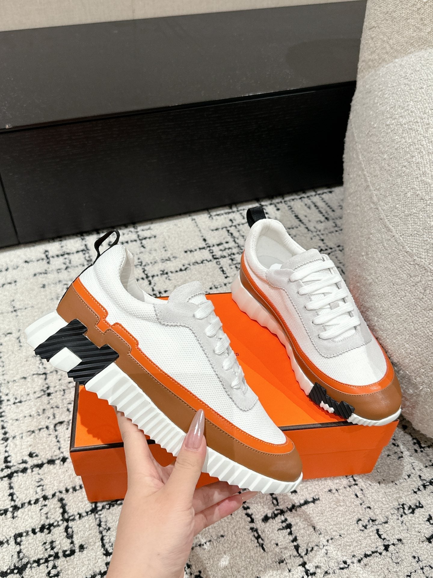 BOUNCING SNEAKER IN BRONZE BROWN CALFSKIN AND WHITE FABRIC、mysite、Cacoeks