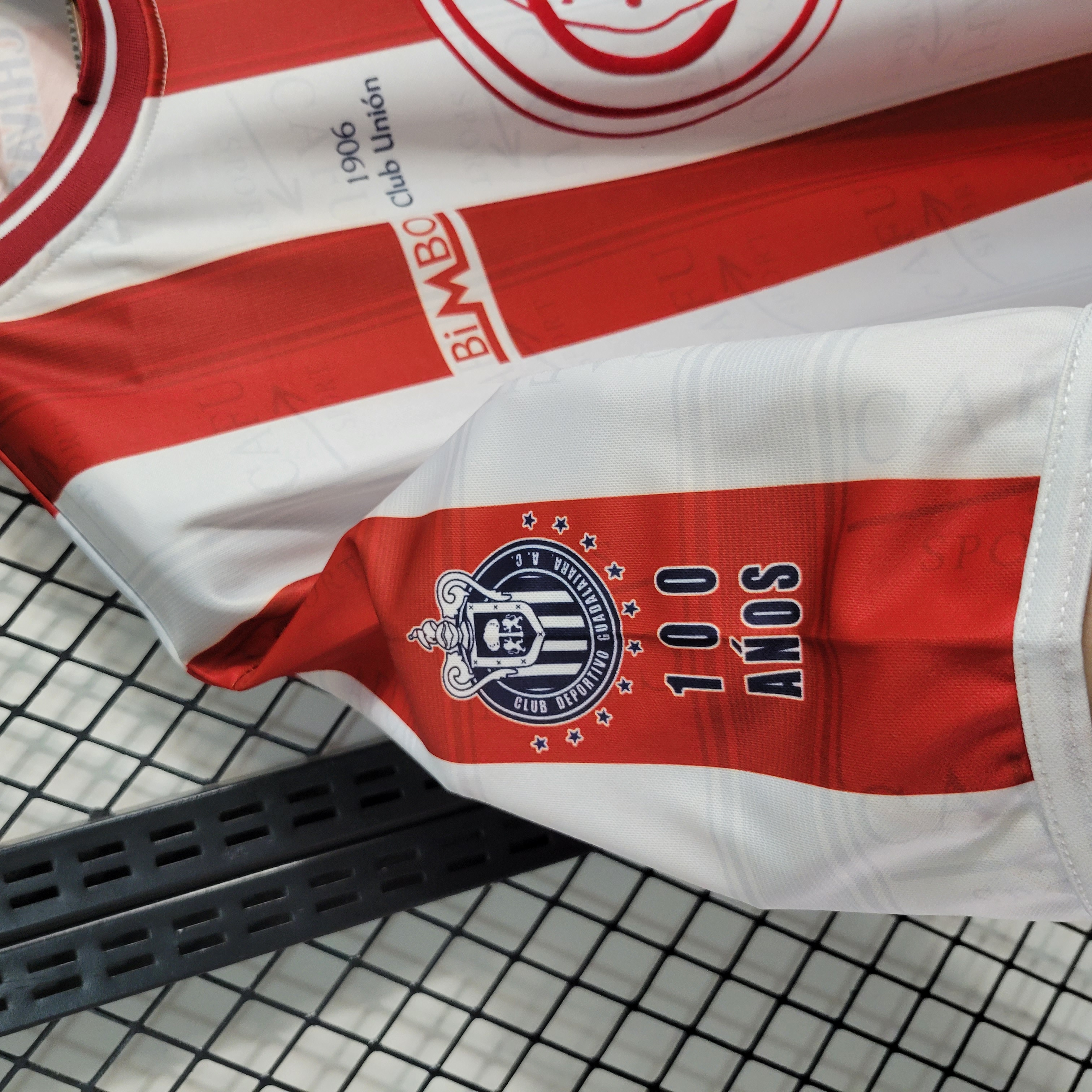 ManixJersey.com | Retro Chivas de Guadalajara 2006 100th Anniversary Special Edition Jersey -Customize Name, Number and Patch | Worldwide Shipping