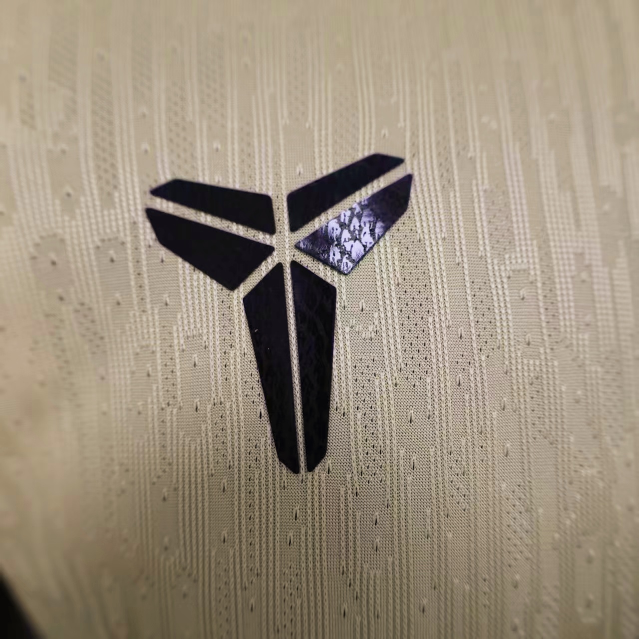 25-26 Barcelona Away soccer jersey - Player Version: Ajax 24-25 Home Stadium Jersey - Fans Version mysite: Adidas luxuryfootballshirts.com: https://www.luxuryfootballshirts.com/