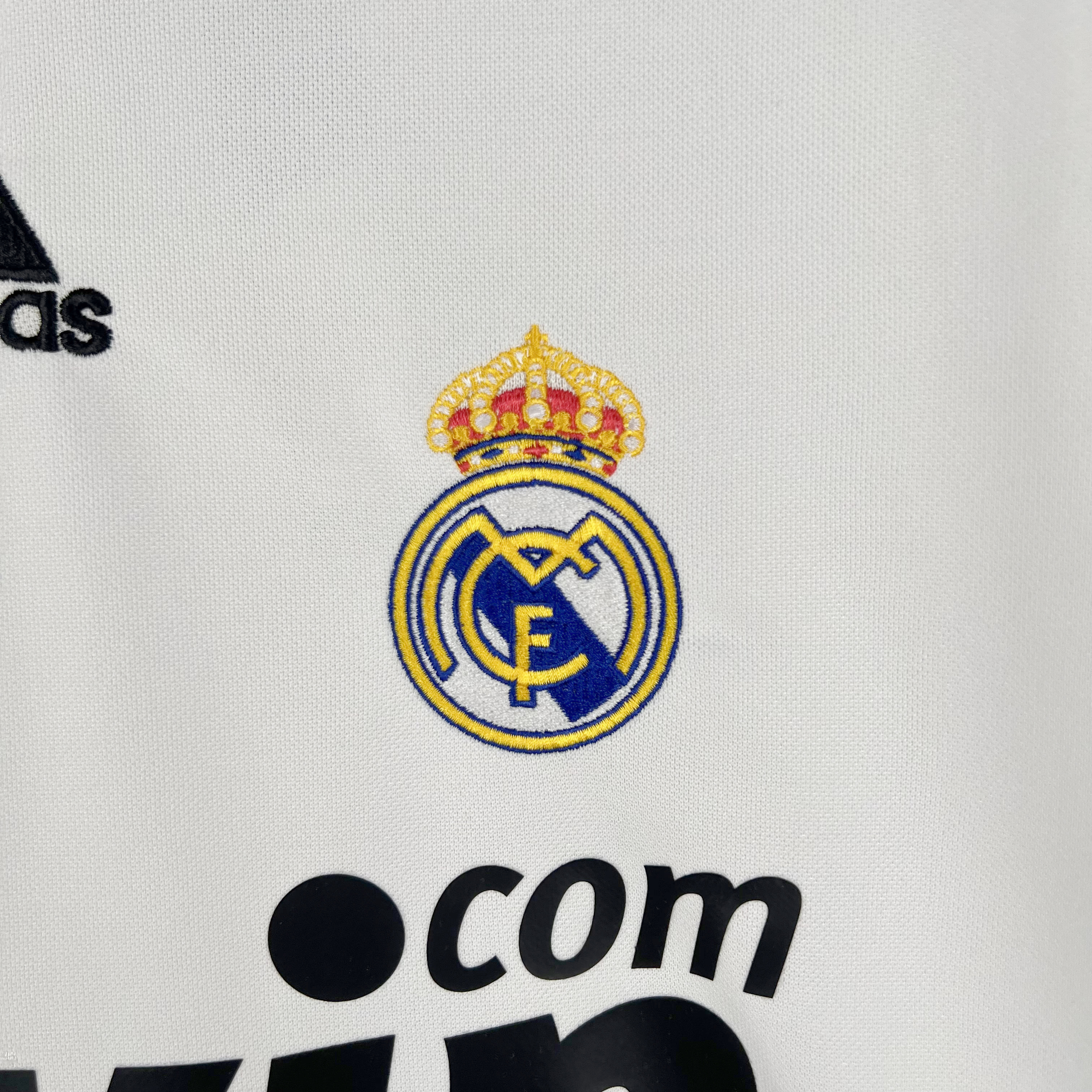 ManixJersey.com | Retro Real Madrid 08-09 Home Stadium Jersey -Customize Name, Number and Patch | Worldwide Shipping