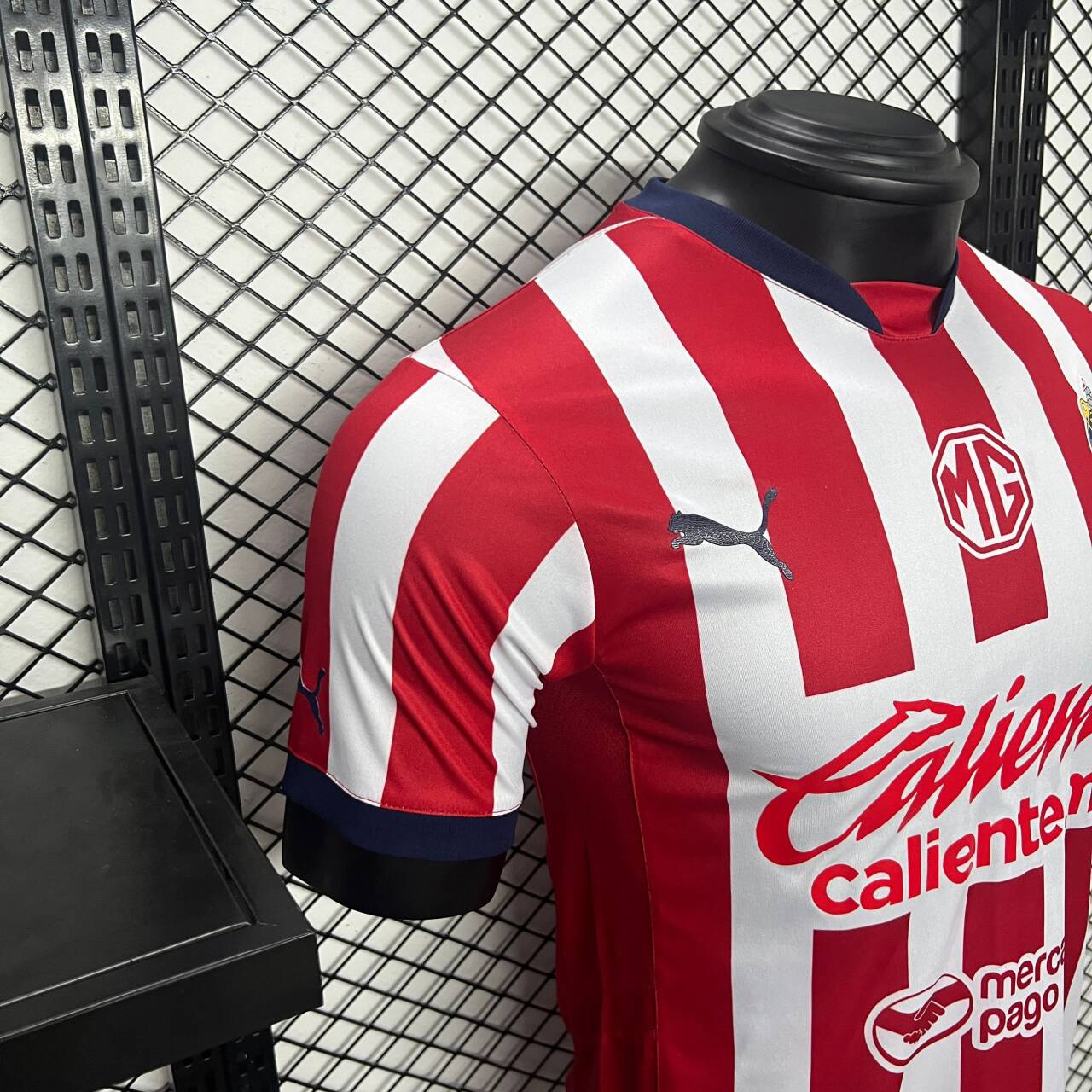 ManixJersey.com | Chivas de Guadalajara 24-25 Home Stadium Jersey - Player Version -Customize Name, Number and Patch | Worldwide Shipping