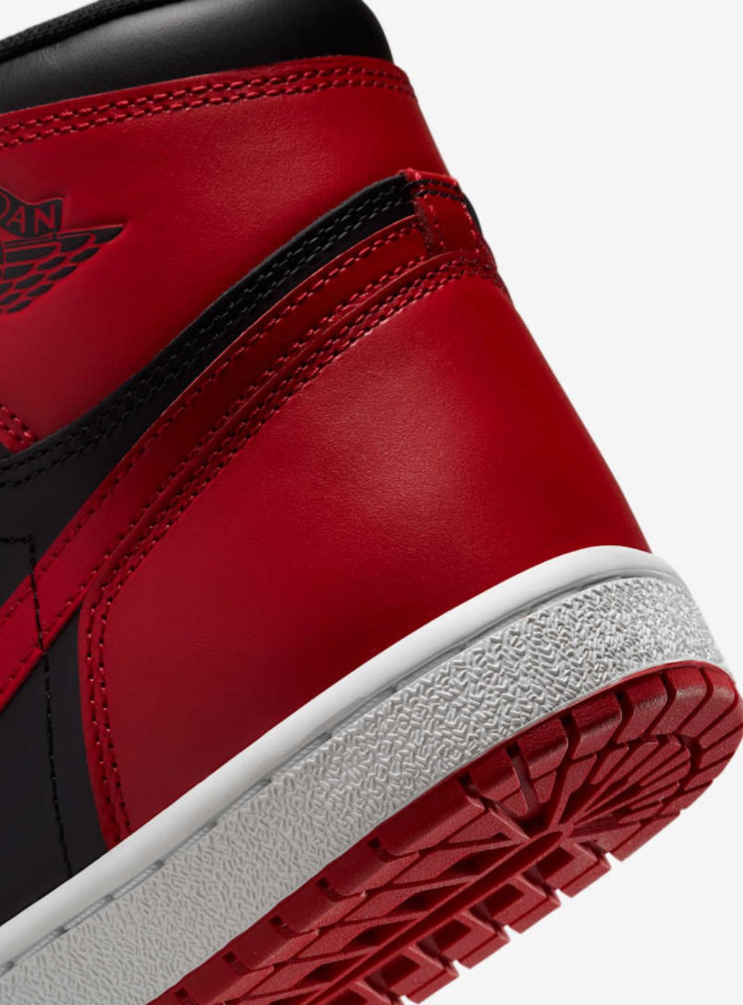 Air Jordan 1 Retro High '85 OG 'Bred' (2025)、JORDAN、Cacoeks
