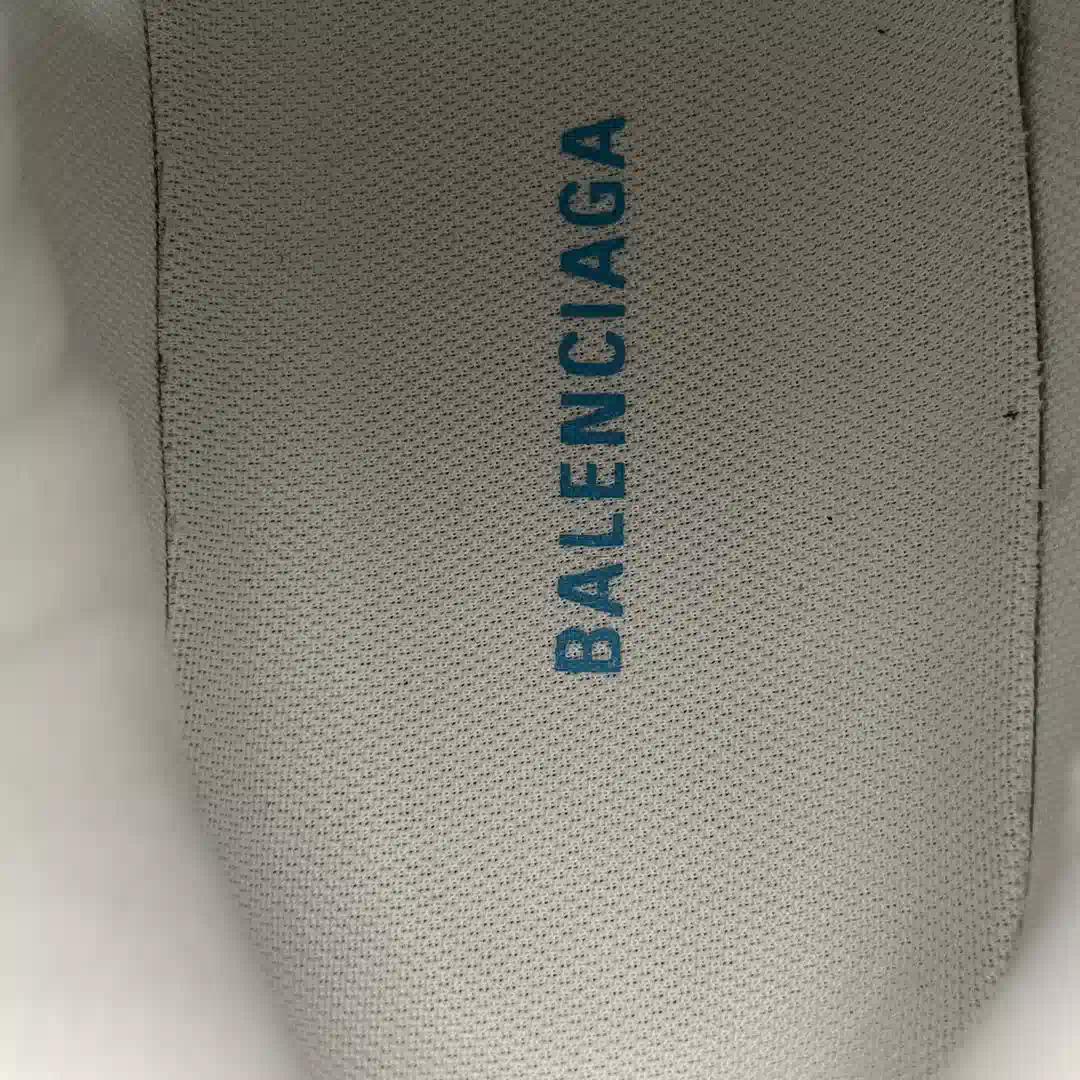 Balenciaga Runner Sneaker in White Blue Pink、mysite、Cacoeks