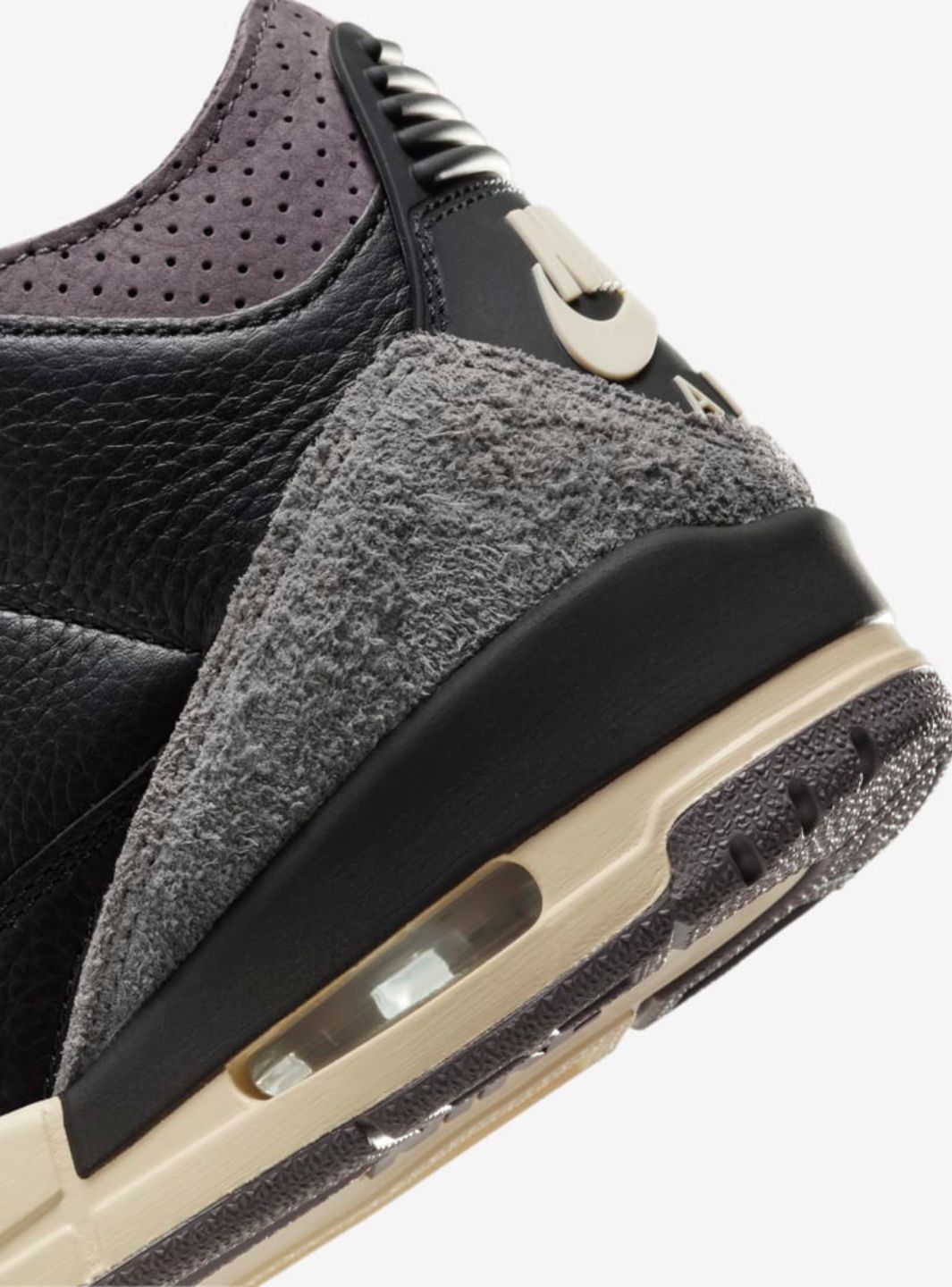 Air Jordan 3 Retro OG SP A Ma Maniére Black Violet Ore、JORDAN、Cacoeks