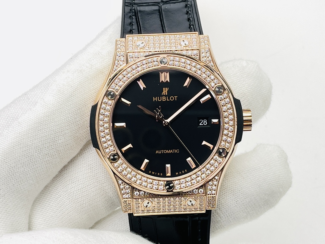 Hublot Classic Fusion 542.OX.1181.LR.1704 42mm-fasswatch