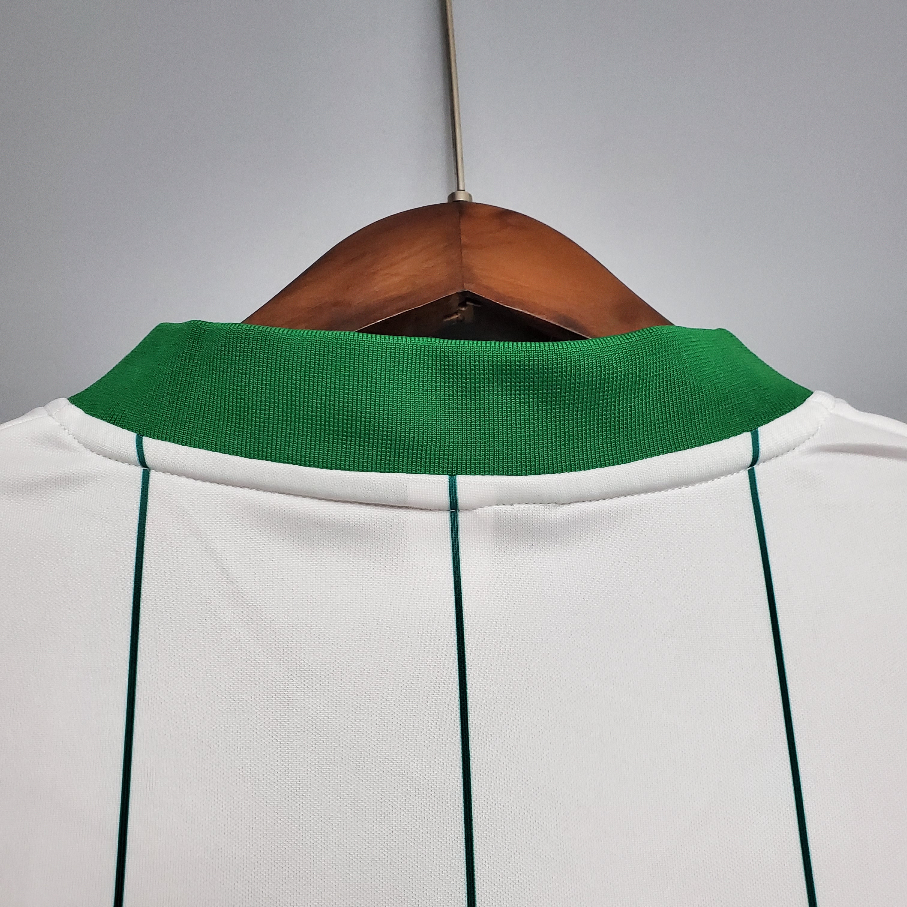 Higojerseys-Retro Celtic 1982-83 Away Stadium Jersey