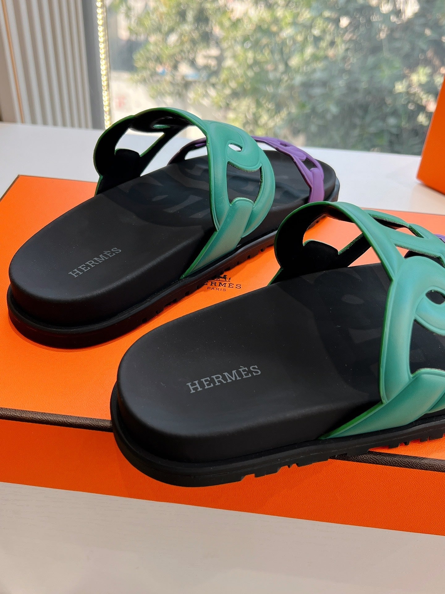 EXTRA SANDAL IN MEDIUM GREEN MIX VIOLET PURPLE CALFSKIN、mysite、Cacoeks