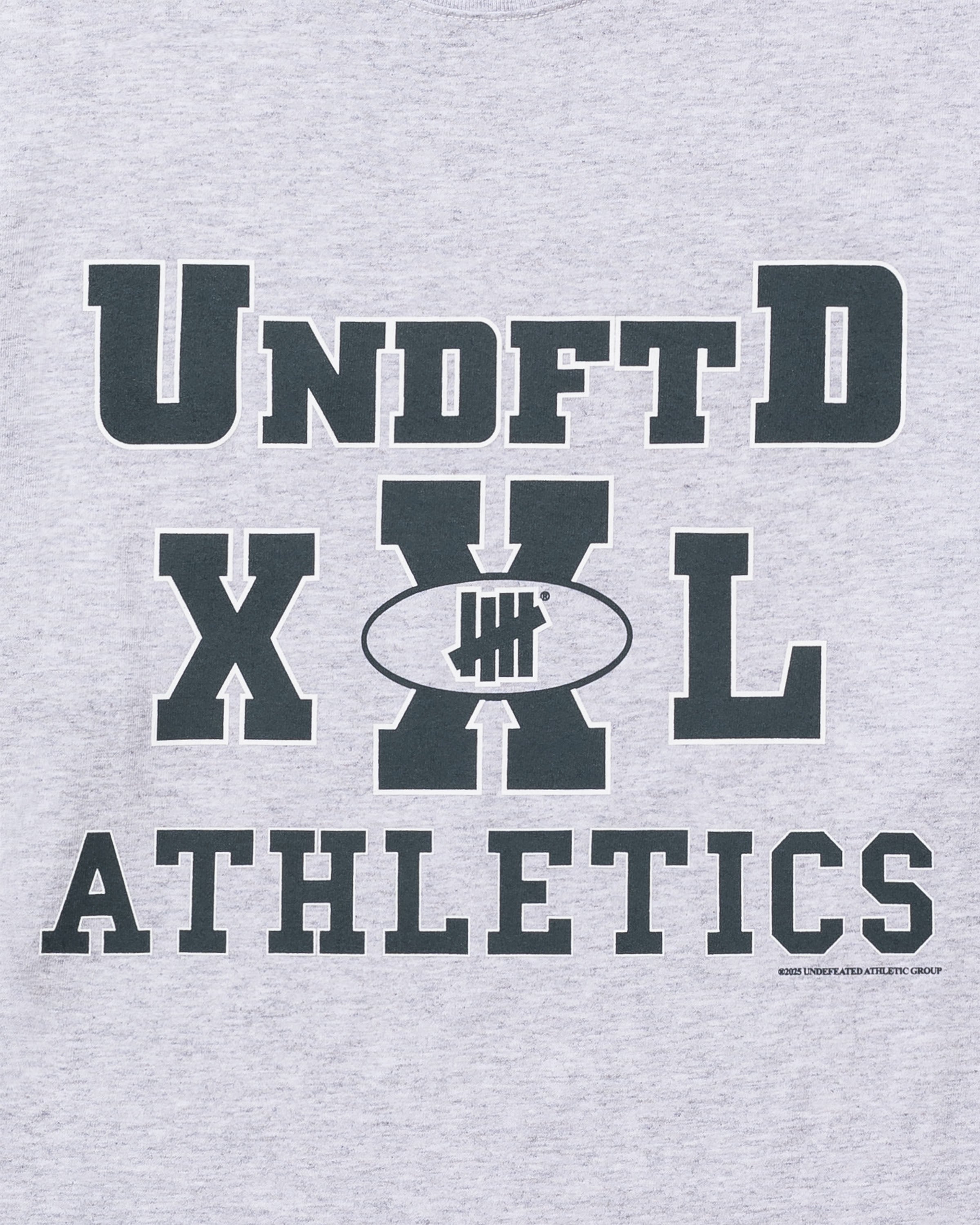 UNDEFEATED VARSITY L/S TEE