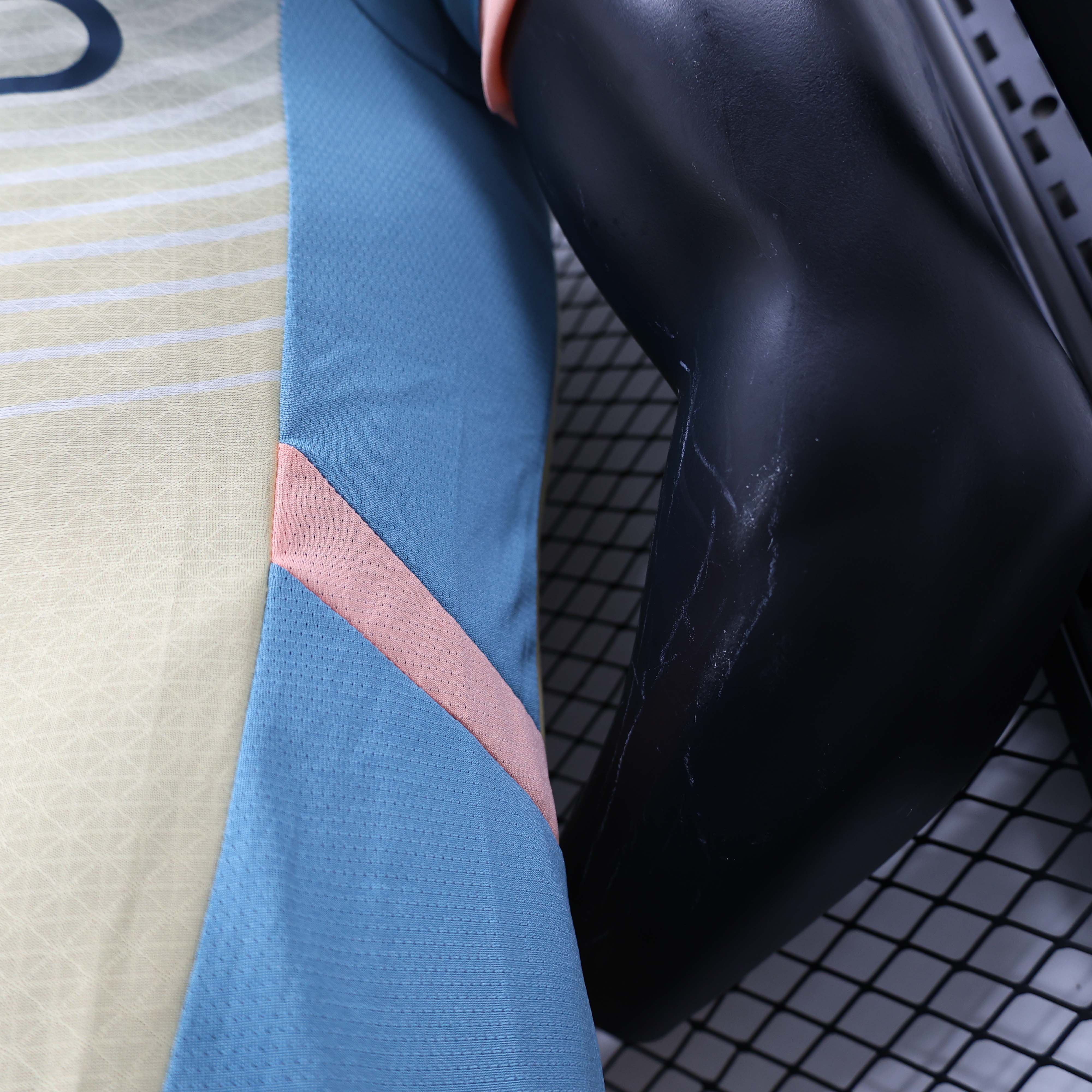 2024/2025 Player Version Manchester City Fourth Away Football Shirt 1:1 Thai Quality:football jersey mysite: unitedjerseyfootball 邓江浪:football