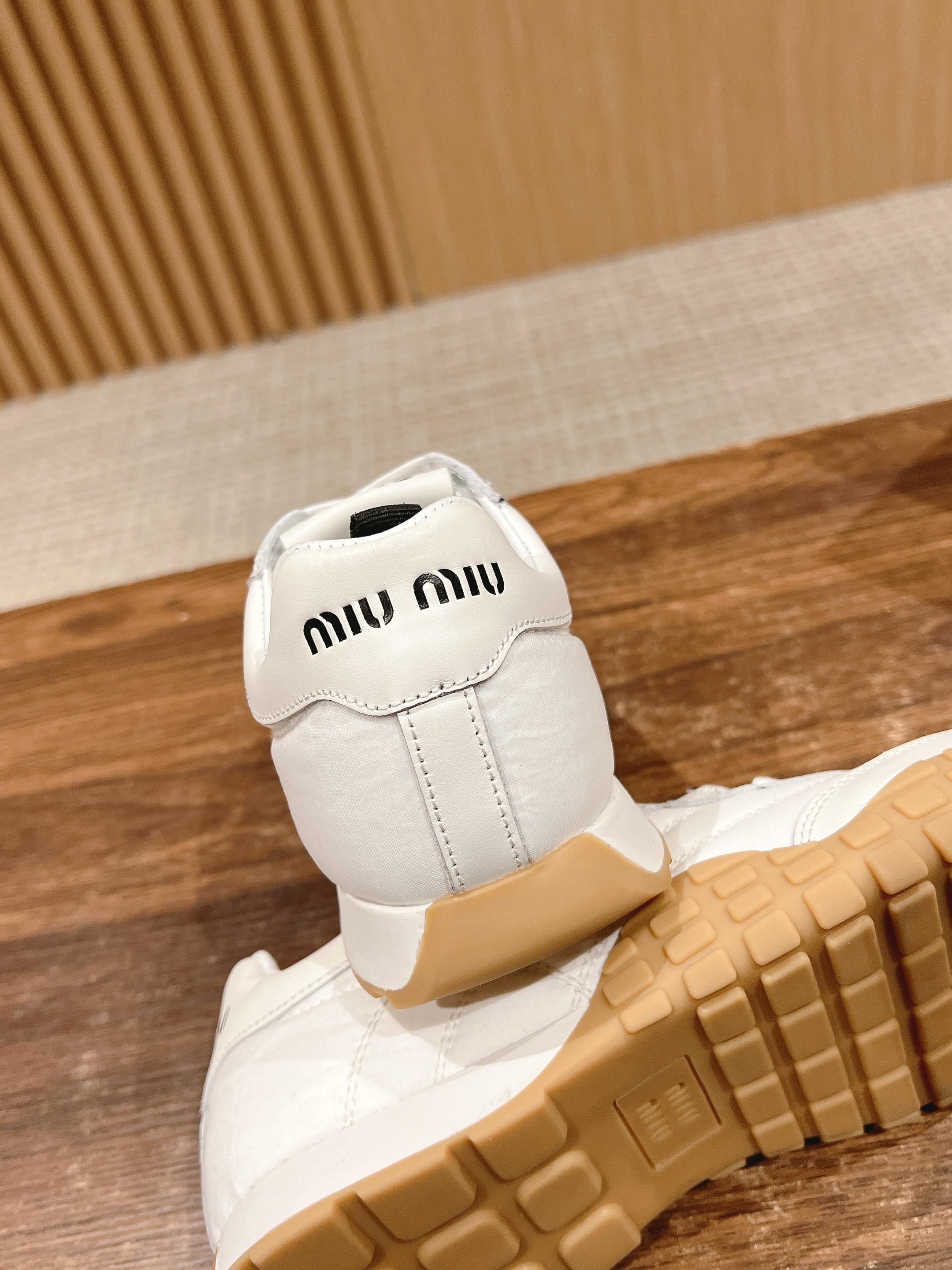 RUNNING SNEAKERS IN WHITE LAMBSKIN AND FABRIC ANTI-SLIP RUBBER SOLE、mysite、Cacoeks