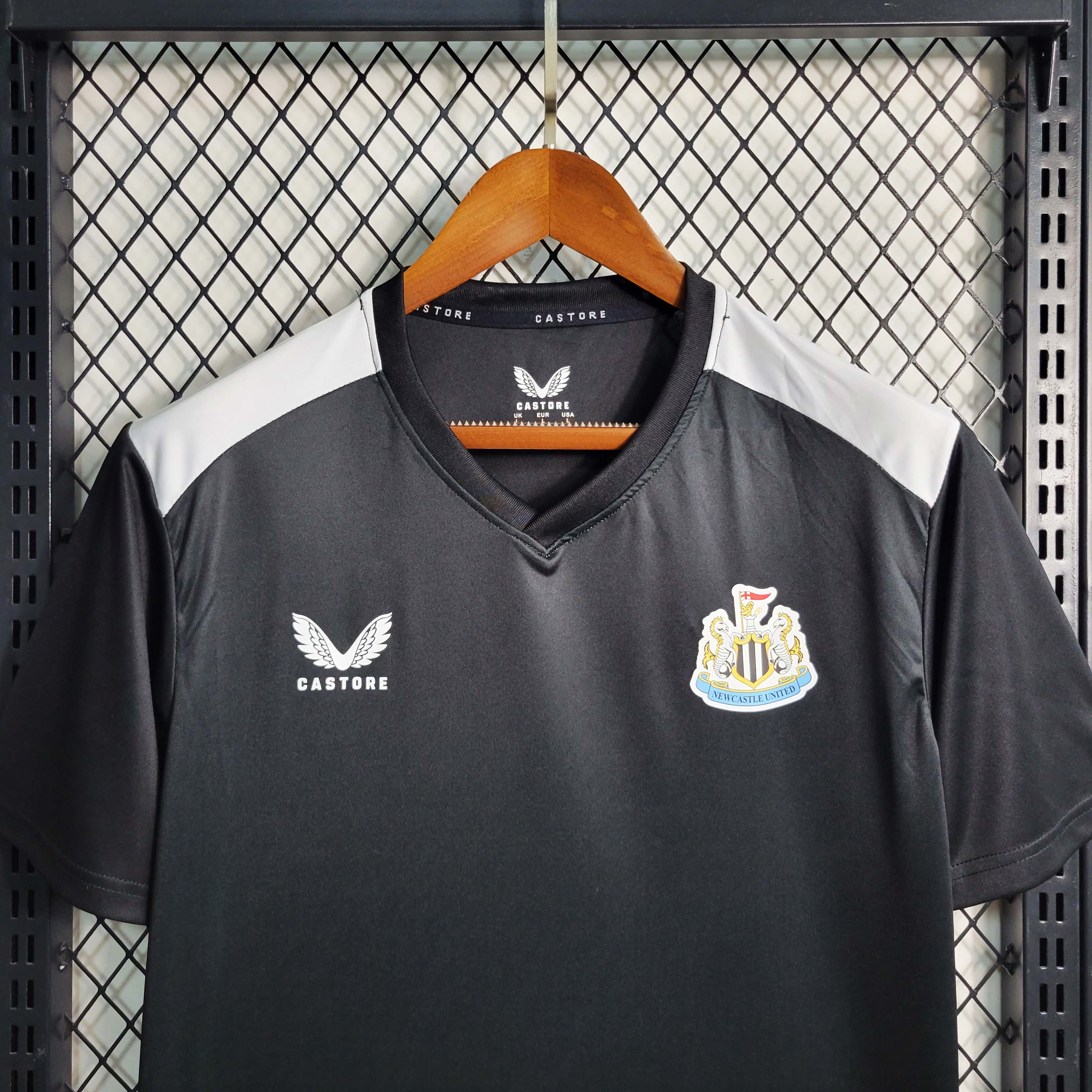 2023/2024 Newcastle United Training Wear Soccer Jersey 1:1 Thai Quality:football jersey mysite: unitedjerseyfootball 邓江浪:football