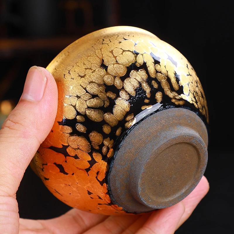 GEEK BAR-https://www.hot-toy.com/