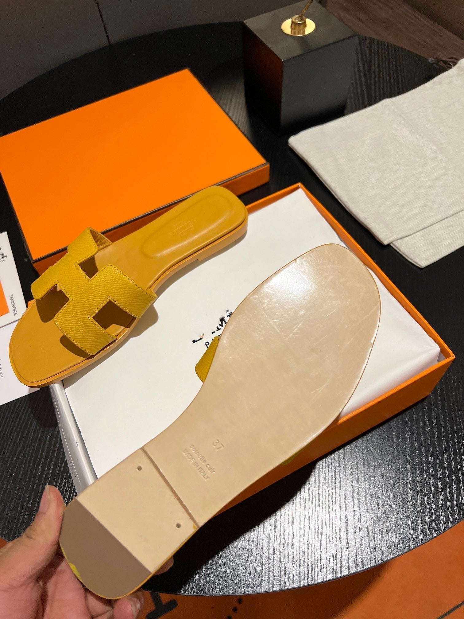 0RAN SANDAL Leather Medallion、mysite、Cacoeks