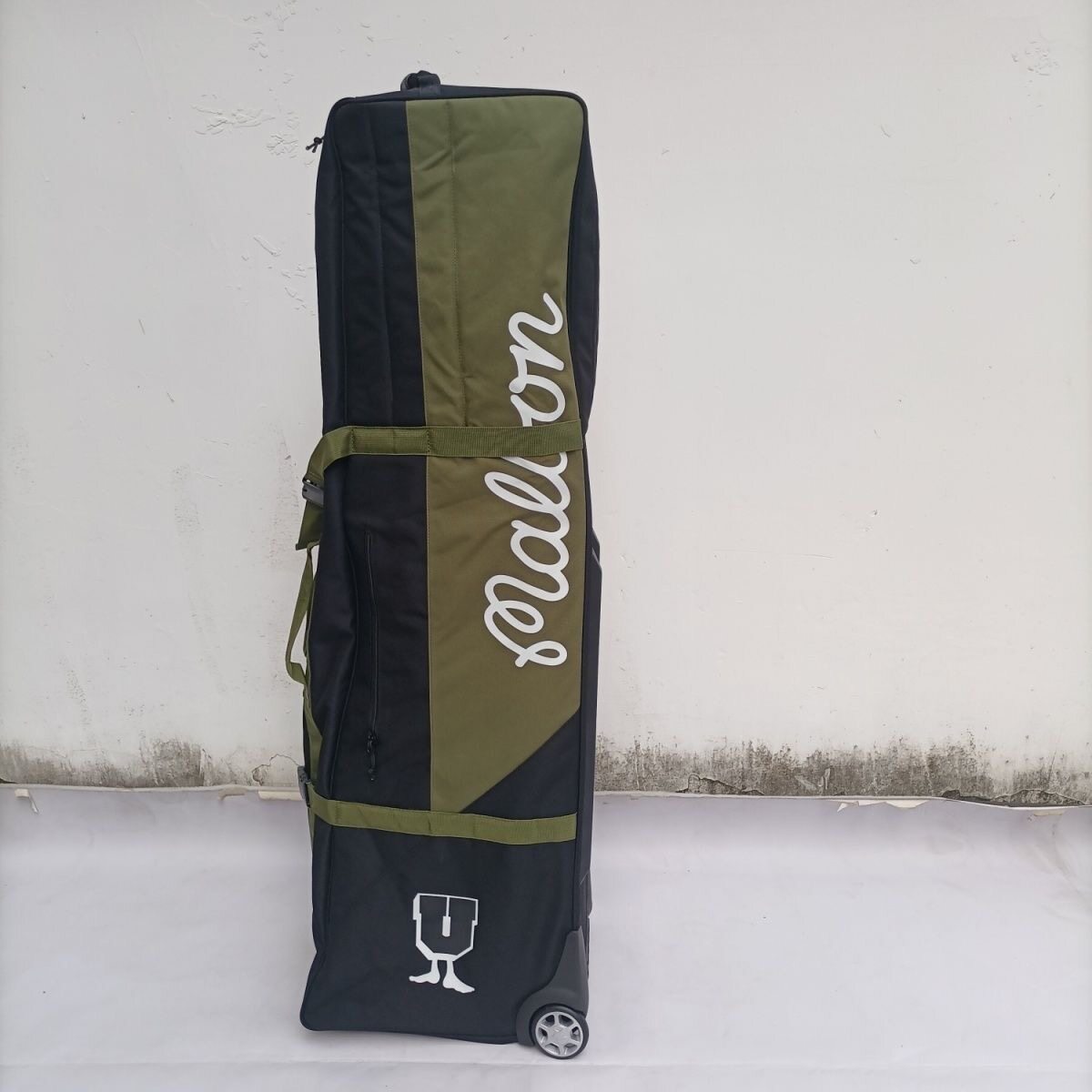 TITLESIT TAYLORMADE G/FORE GOLF BAG