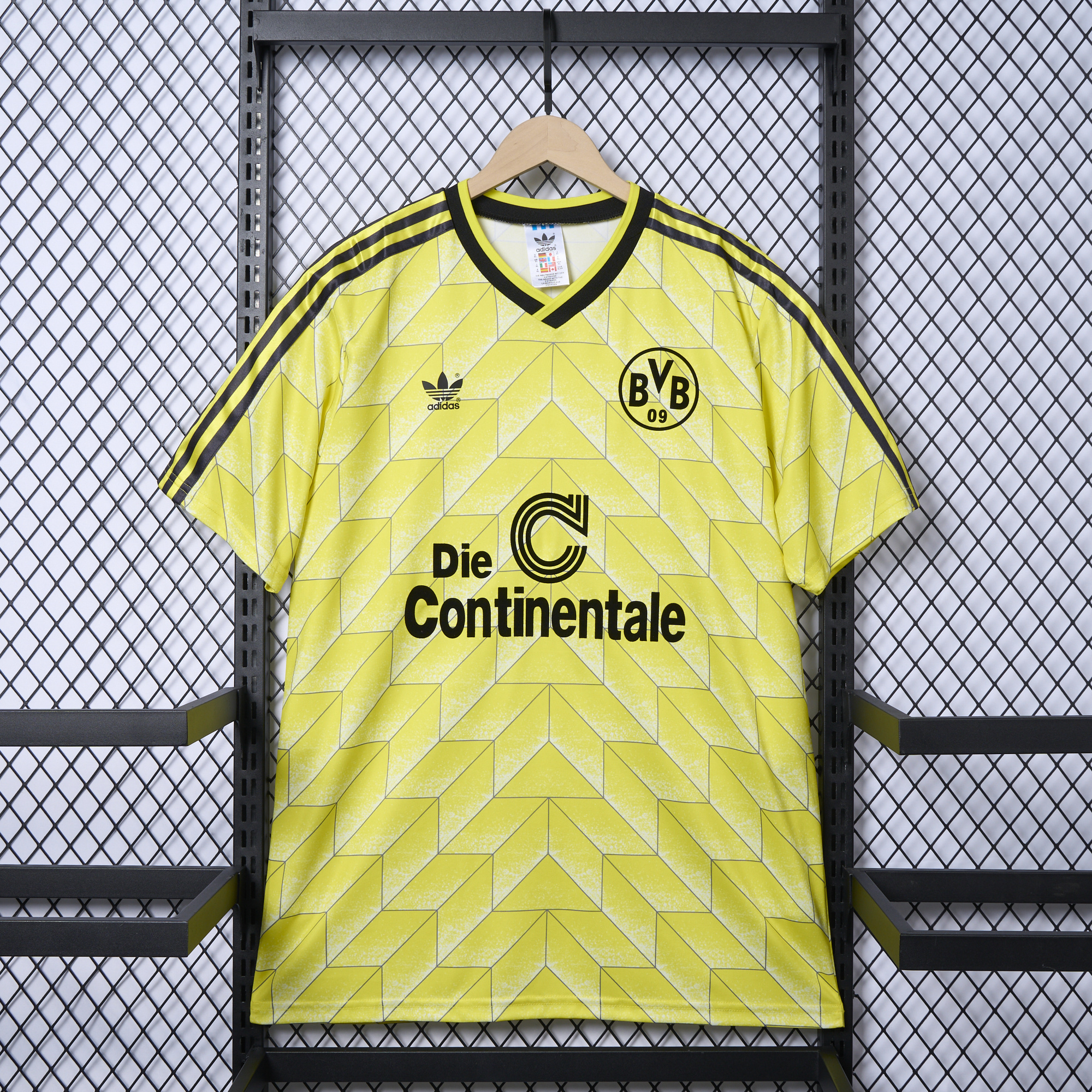 ManixJersey.com | Dortmund Retro 1988 Home Shirt -Customize Name, Number and Patch | Worldwide Shipping