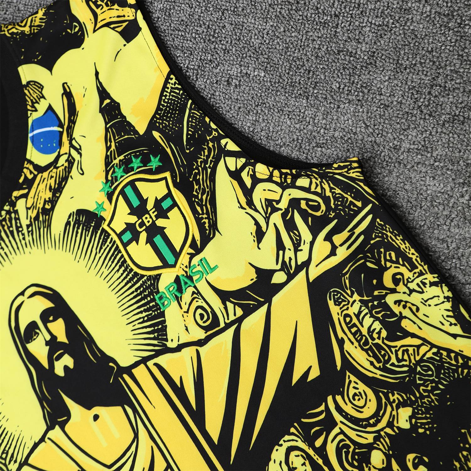UltraTrikot-Brazil 25-26 Yellow Jesus Statue Vest Training Set - Yellow Vest & Black Shorts