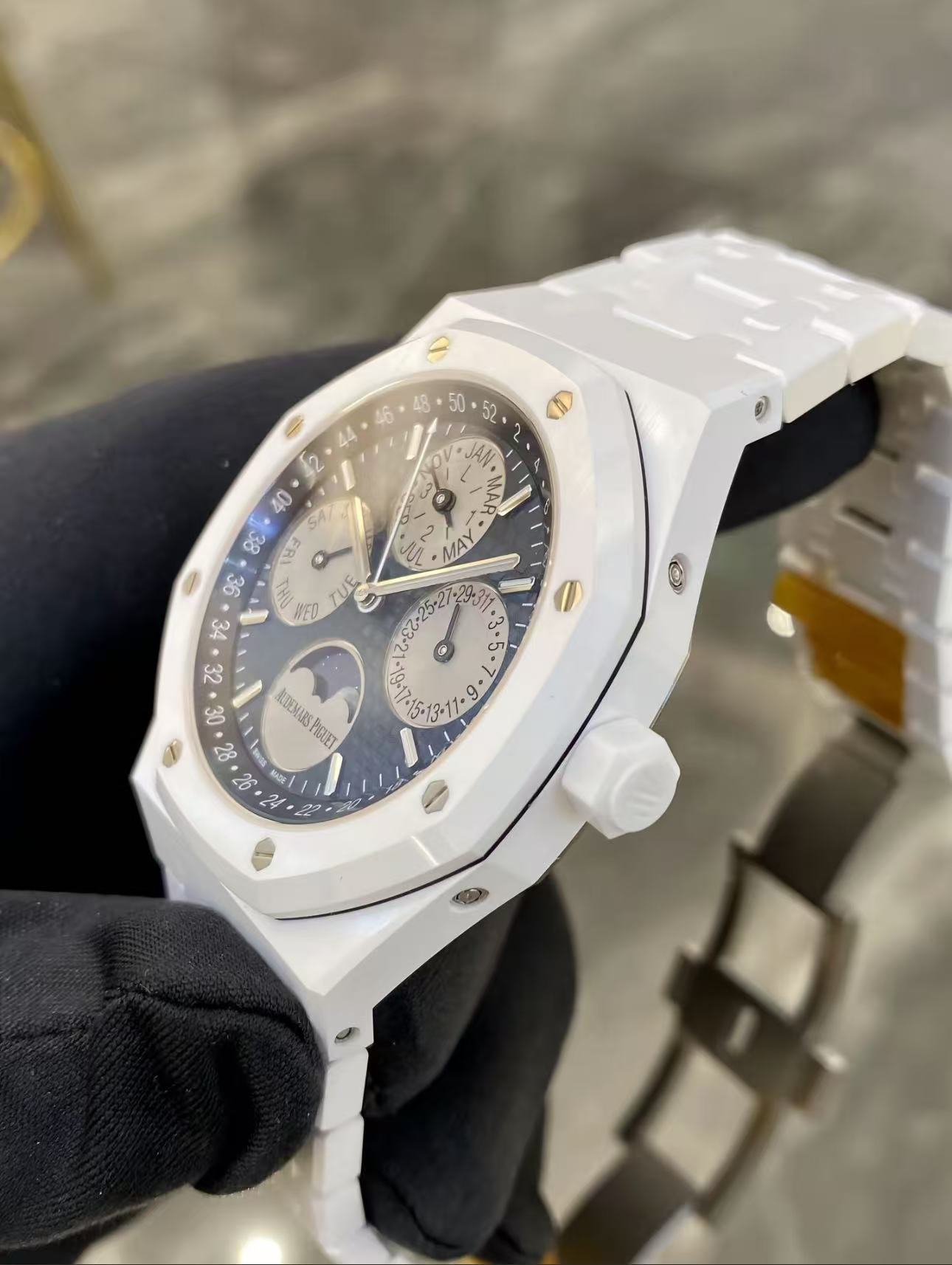 Audemars Piguet Royal Oak 26579CB.OO.1225CB.01 Super Clone Watch – White Ceramic Perpetual Calendar Replica