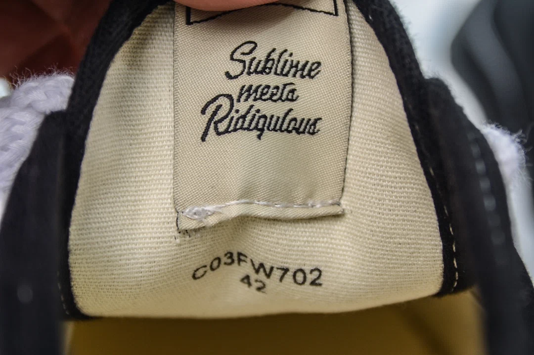 Maison Mihara Yasuhiro Baker OG Sole Canvas Low-Top Sneaker in Black White、mysite、Cacoeks