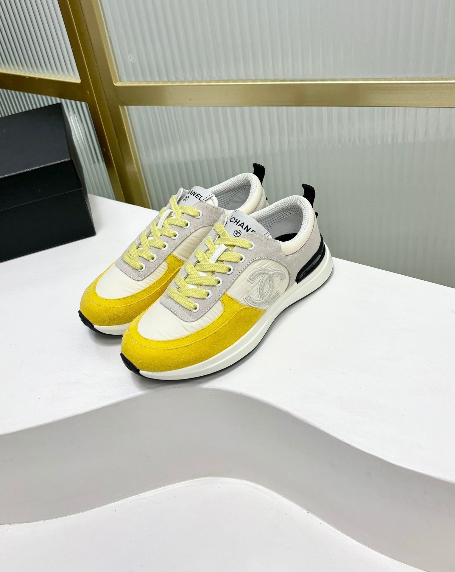 SNEAKER IN LIGHT YELLOW MIX GREY SUEDE、mysite、Cacoeks