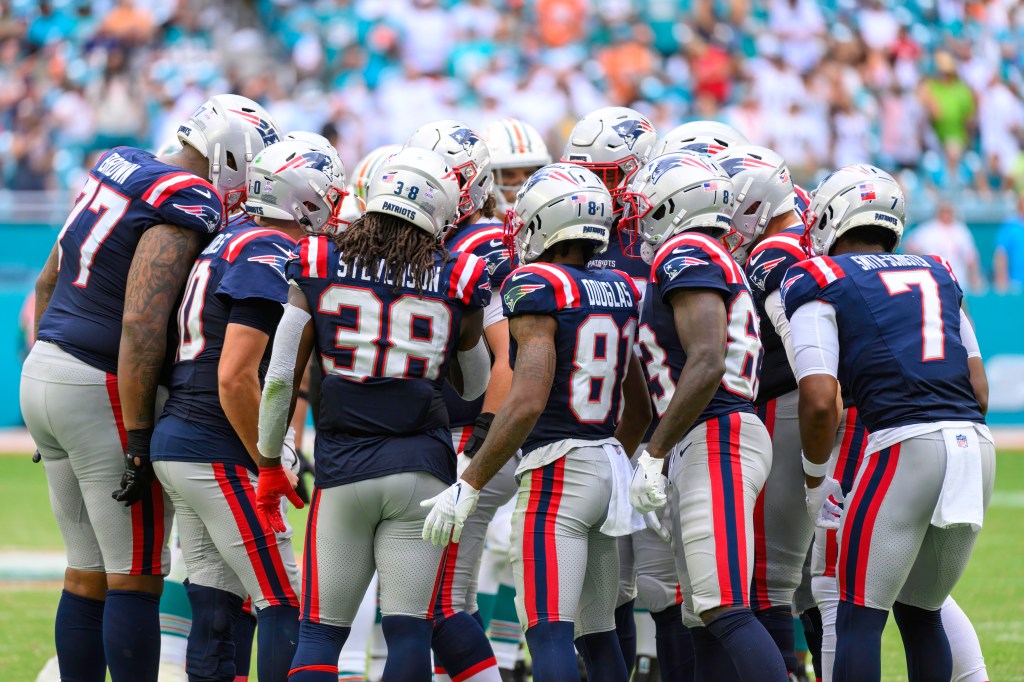 NFL notes: No kidding, the Patriots' youth movement about to enter its next  phase