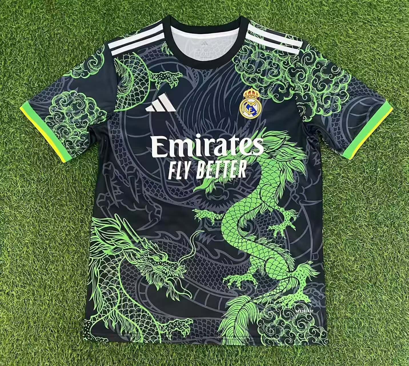 2025/2026 Real Madrid Special Edition Green Football Shirt1:1 Thai Quality:football jersey mysite: unitedjerseyfootball 邓江浪:football