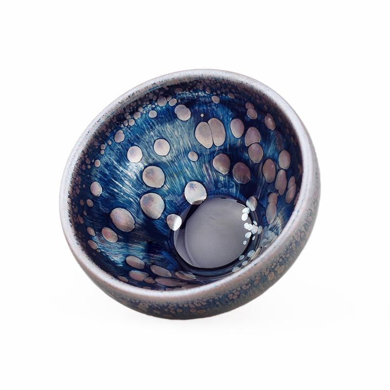 GEEK BAR-https://www.hot-toy.com/