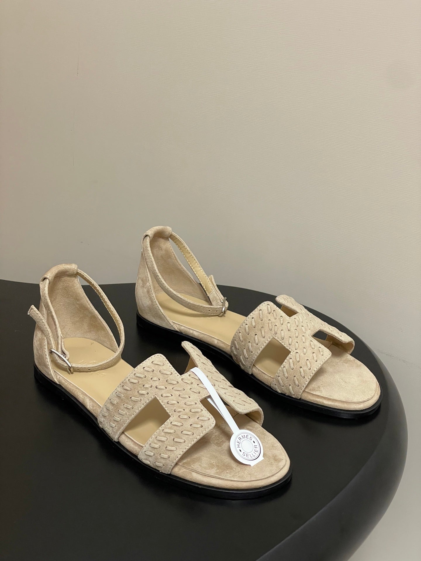 HM 25S SANTORINI SANDAL IN BEIGE SUEDE AND LAMBSKIN、mysite、Cacoeks