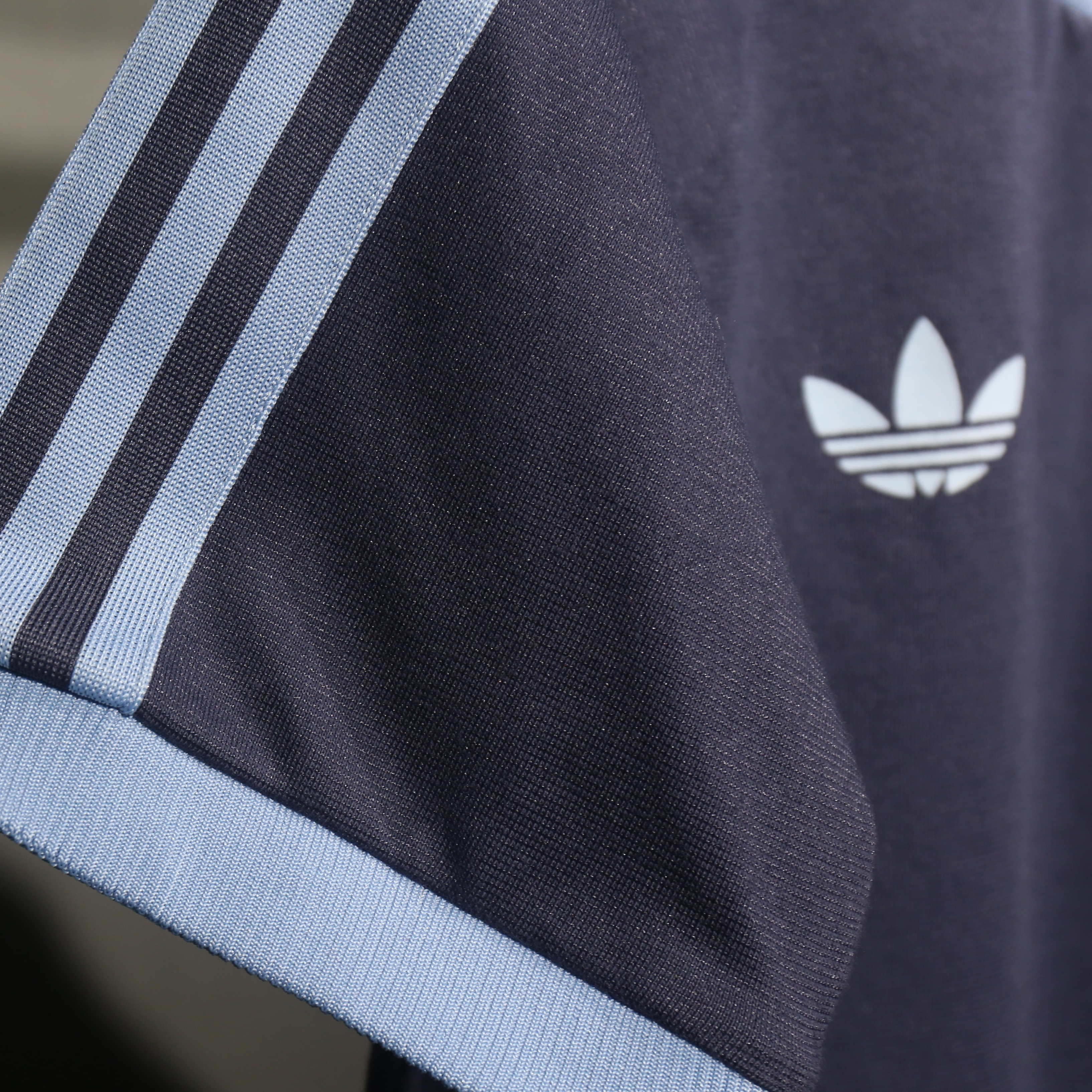 ManixJersey.com | Argentina 24-25 Adi 50 Years Anniversary Limited Edition T-shirt -Customize Name, Number and Patch | Worldwide Shipping