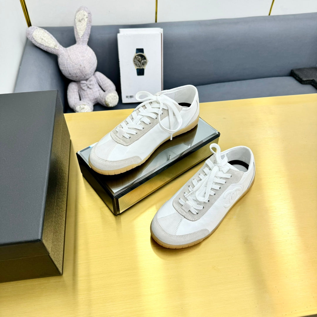 CC SNEAKER IN WHITE CALFSKIN AND SUEDE、mysite、Cacoeks