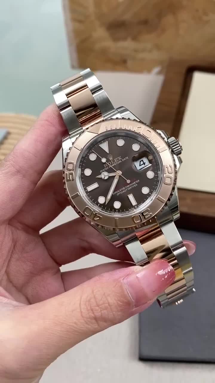 兼职  林炎: luxecystore