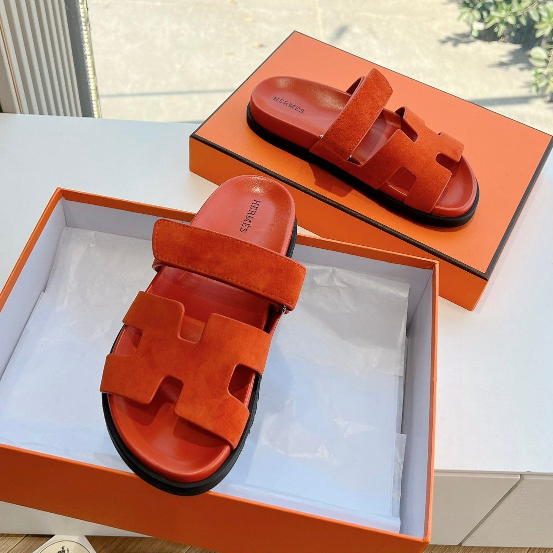 CHYPRE SANDAL IN FIRE ORANGE SUEDE、mysite、Cacoeks