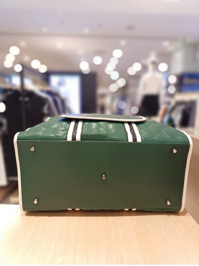 TITLESIT TAYLORMADE G/FORE GOLF BAG