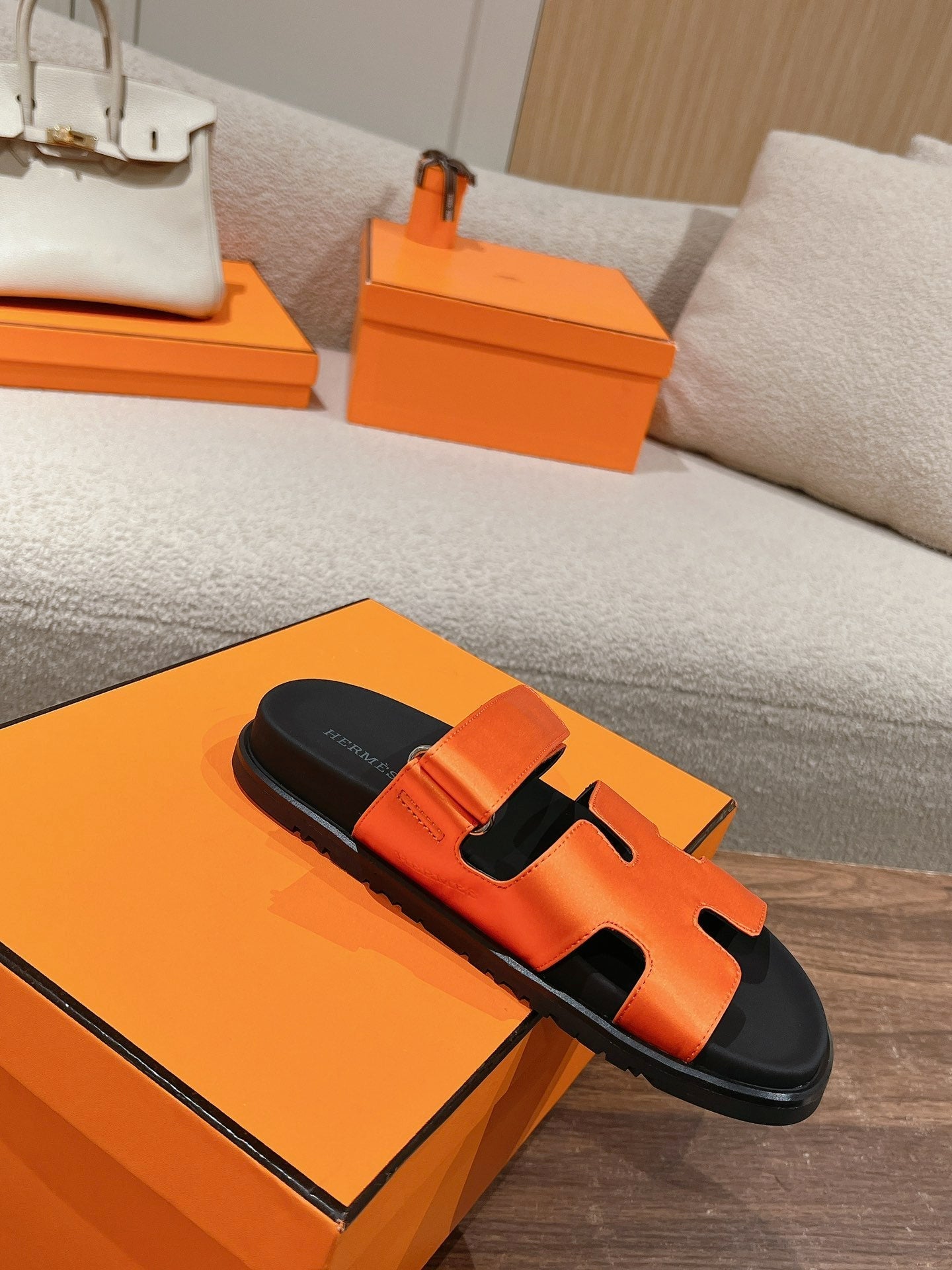 CHYPRE SANDAL BLACK MIX DARK ORANGE CALFSKIN、mysite、Cacoeks