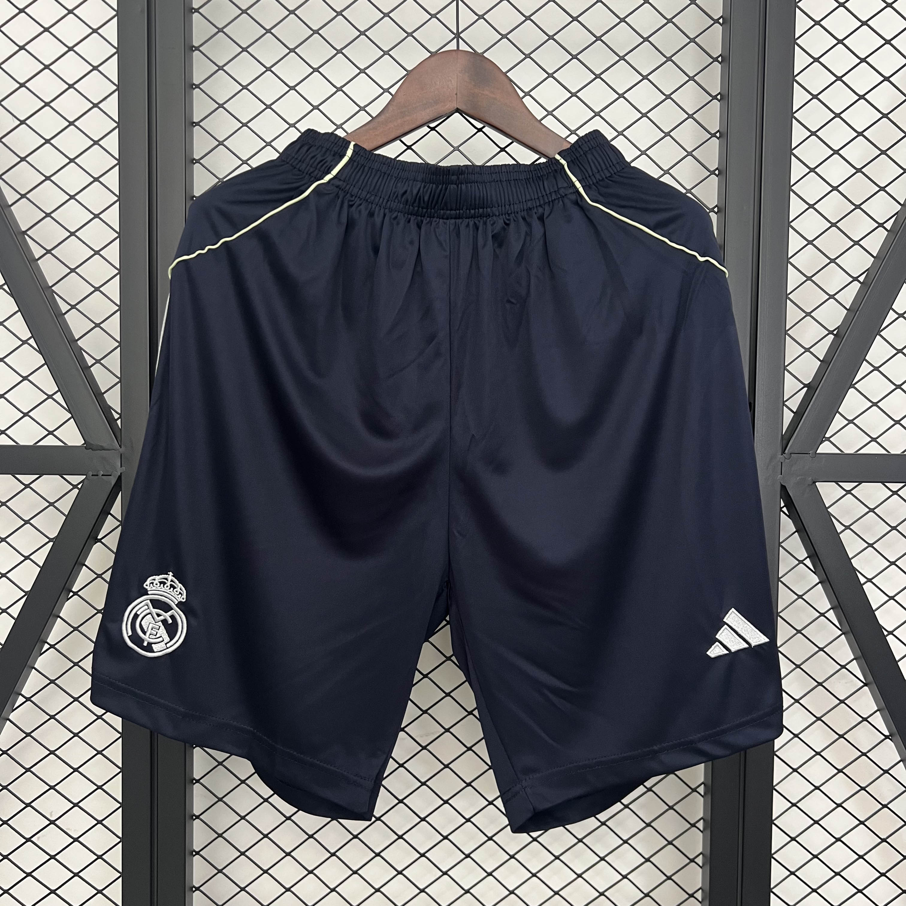 2025/2026 Real Madrid Away Shorts 1:1 Thai Quality:football jersey mysite: unitedjerseyfootball 邓江浪:football