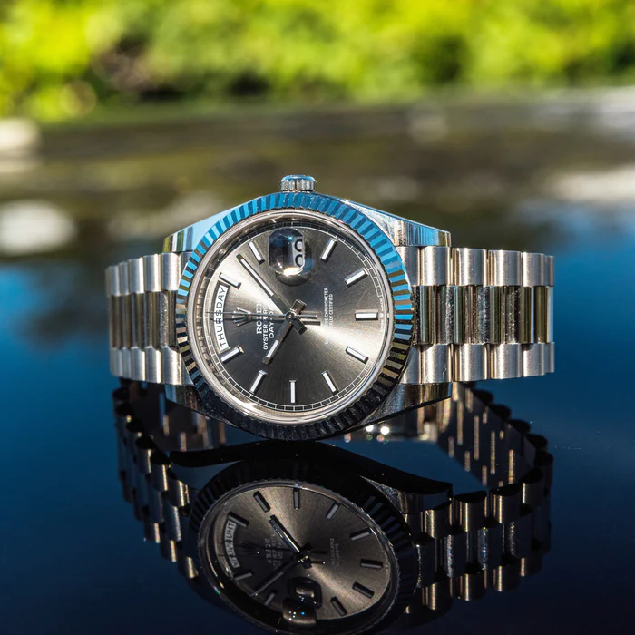 兼职  林炎: luxecystore