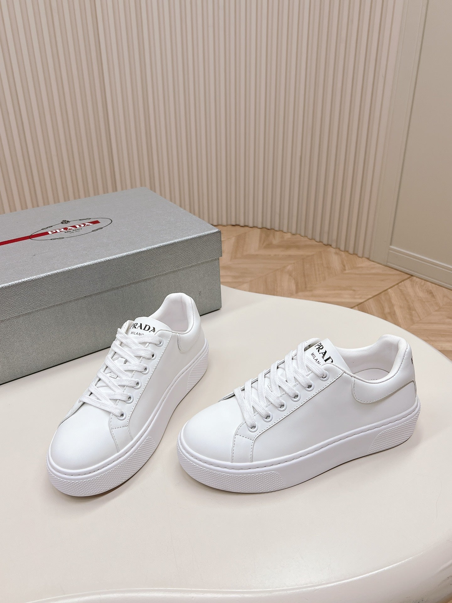 PRA RETRO SNEAKERS WHITE CALFSKIN、mysite、Cacoeks