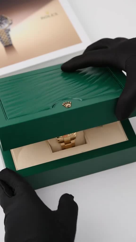 兼职  林炎: luxecystore