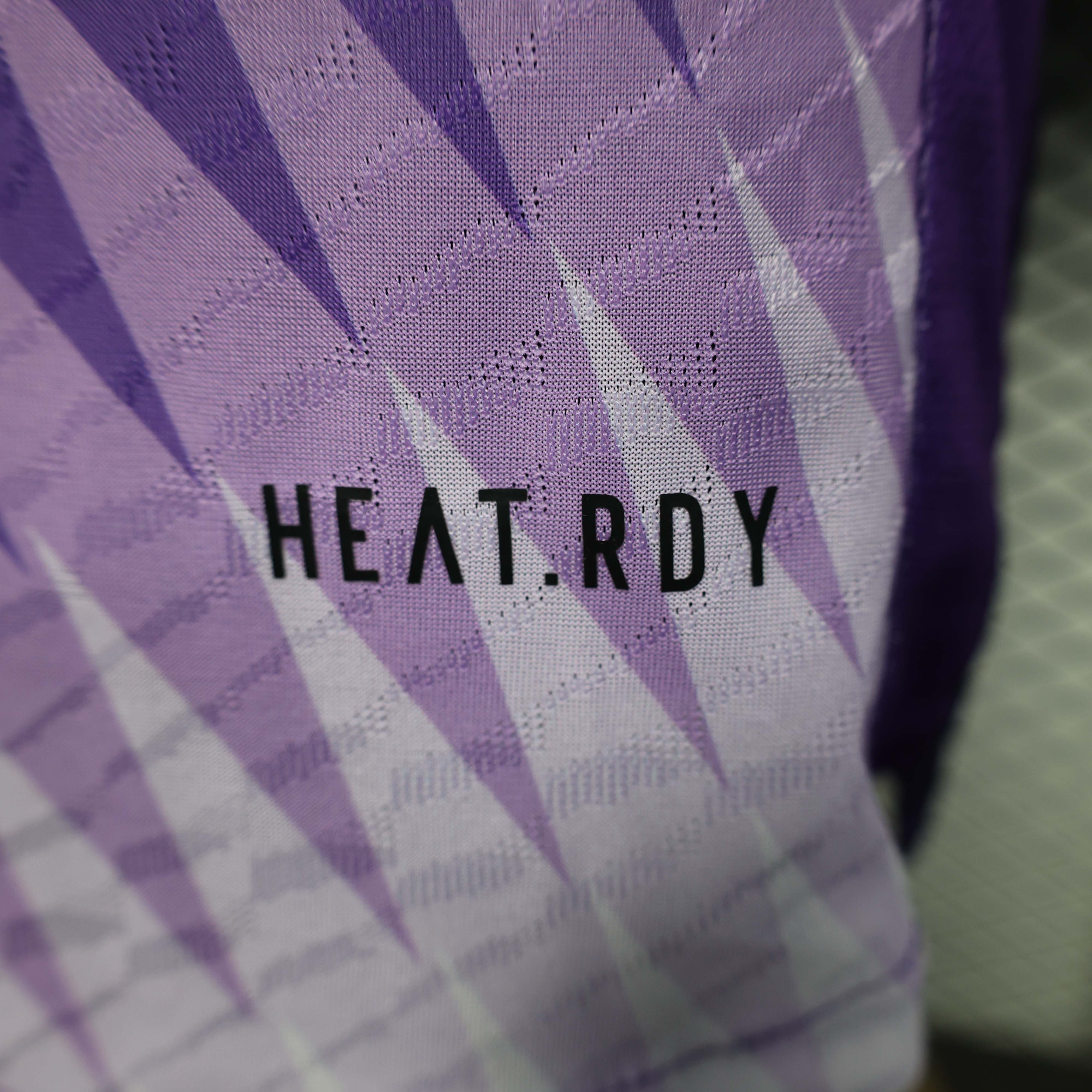 2025/2026 Player Version Manchester United Special Edition Purple Football Shirt 1:1 Thai Quality:football jersey mysite: unitedjerseyfootball 邓江浪:football